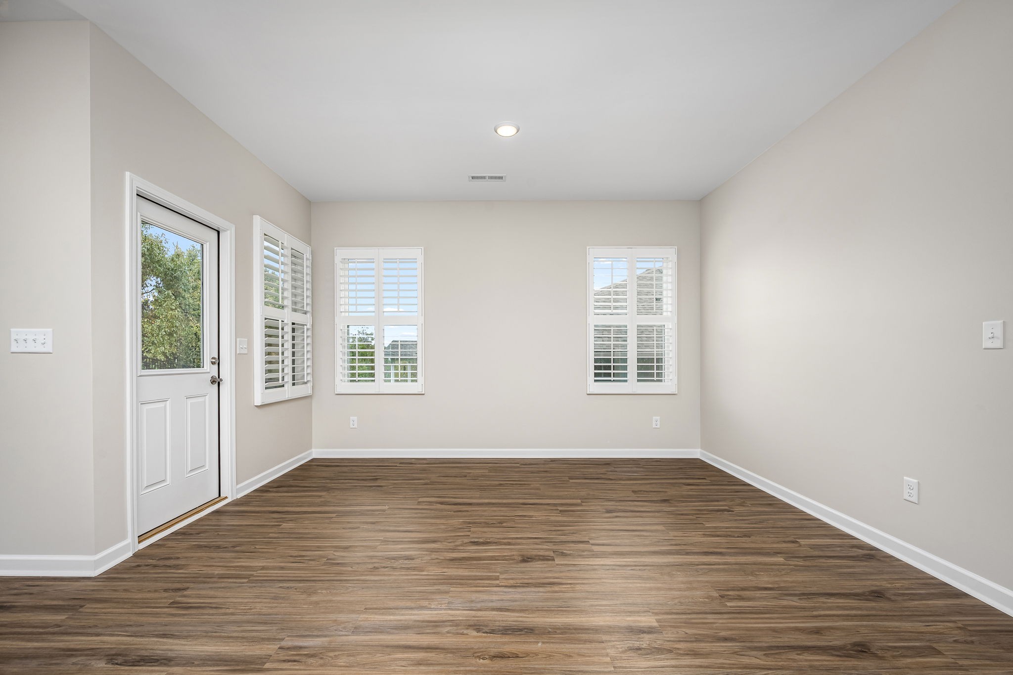 3250 Hearth Hollow Rd