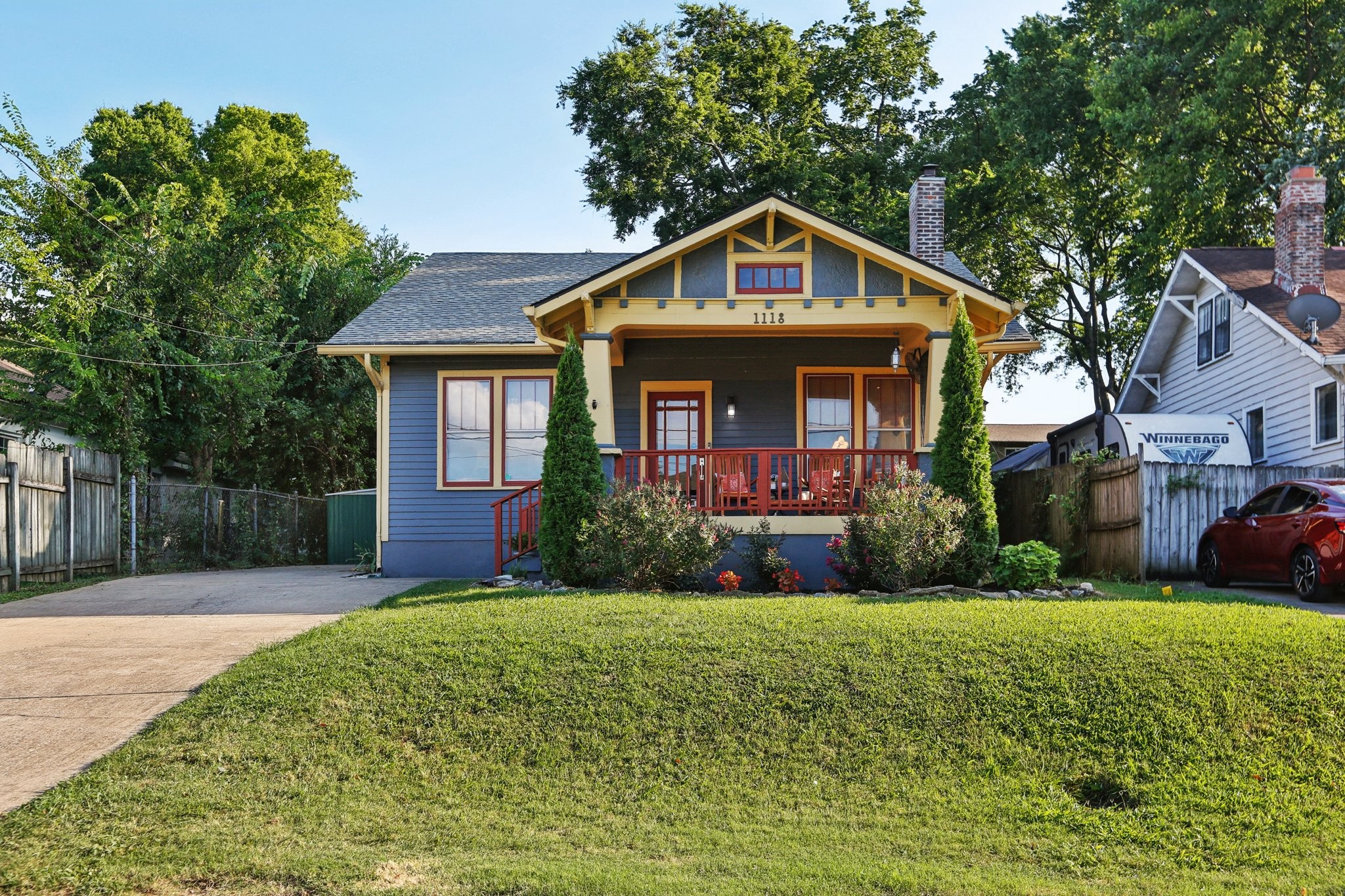 1118 Granada Ave