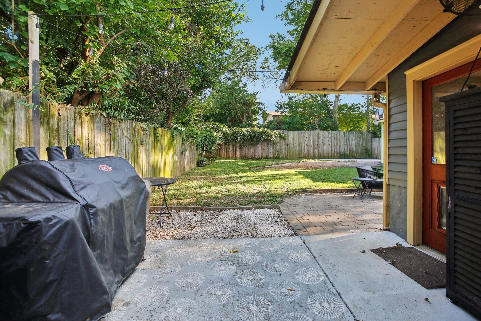 1118 Granada Ave