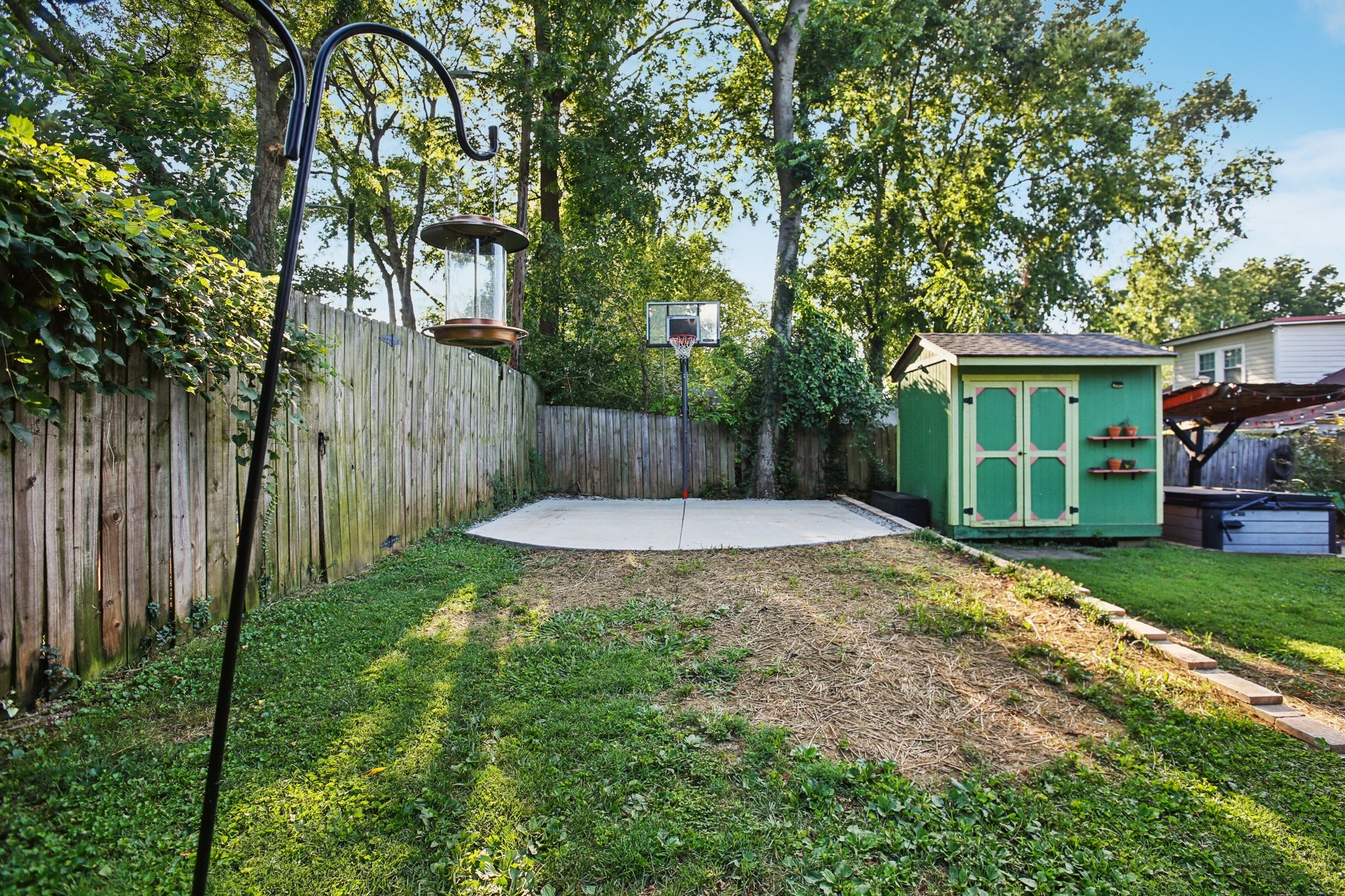1118 Granada Ave