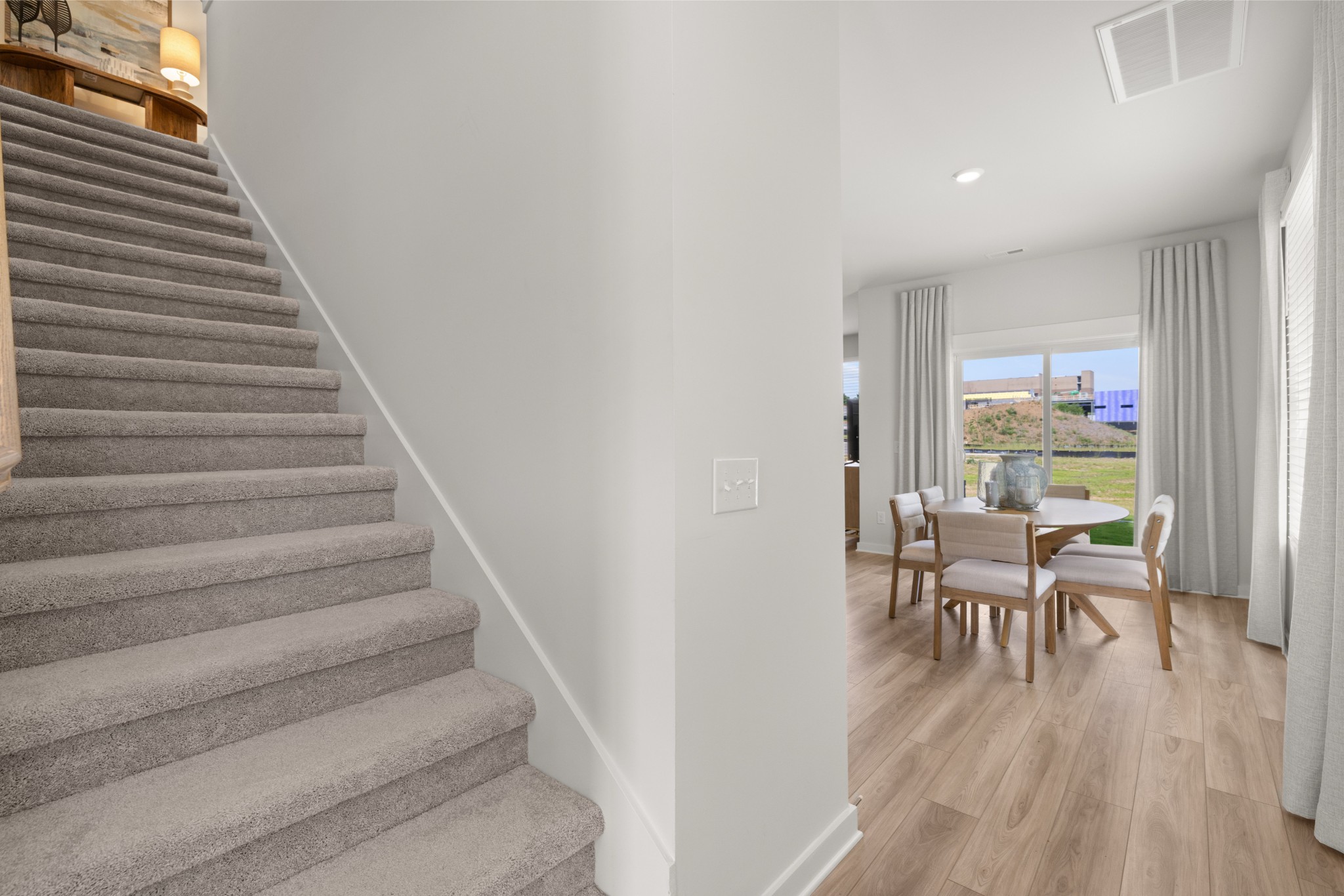 1643 Manuka Lane