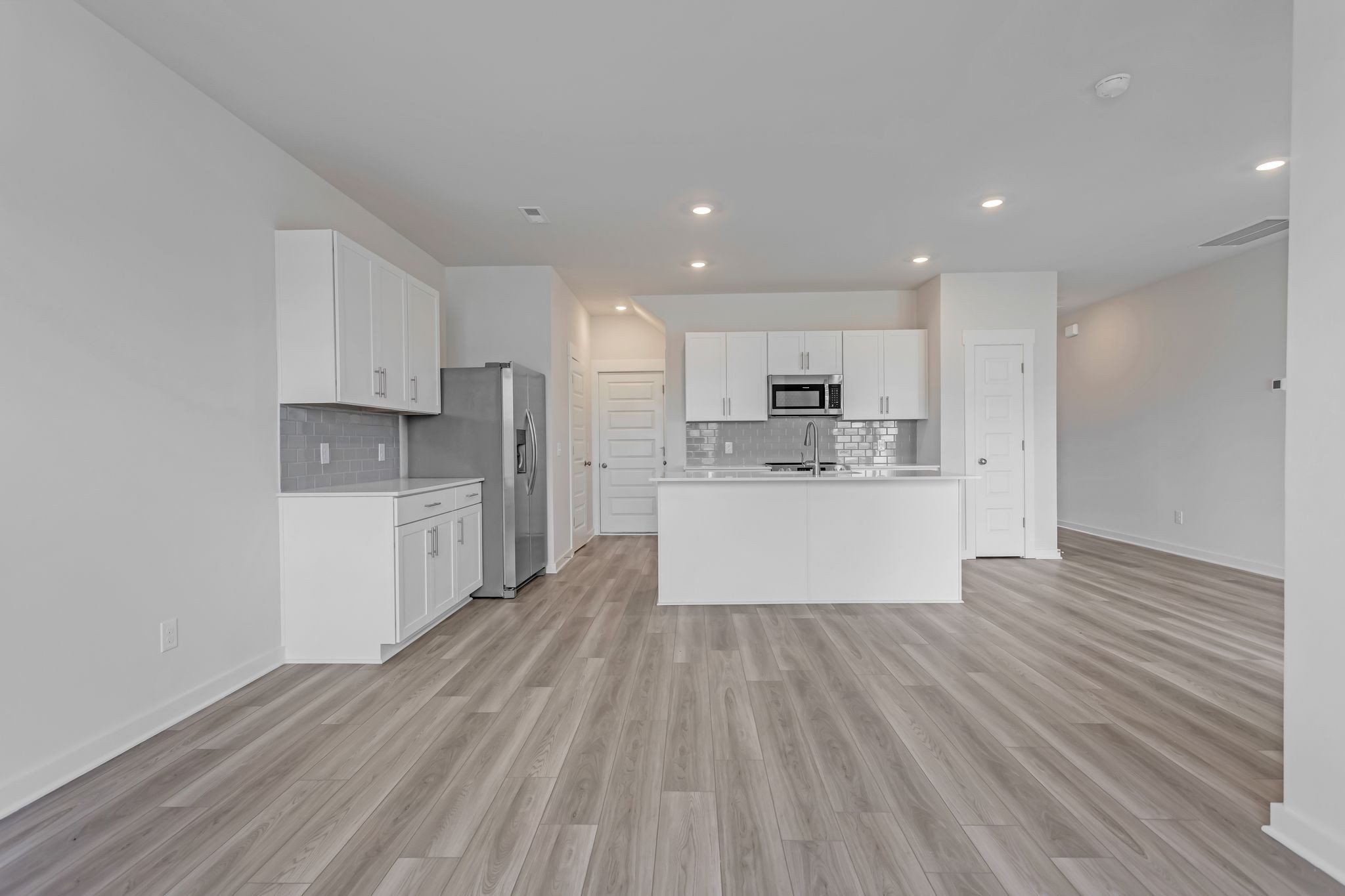 1643 Manuka Lane