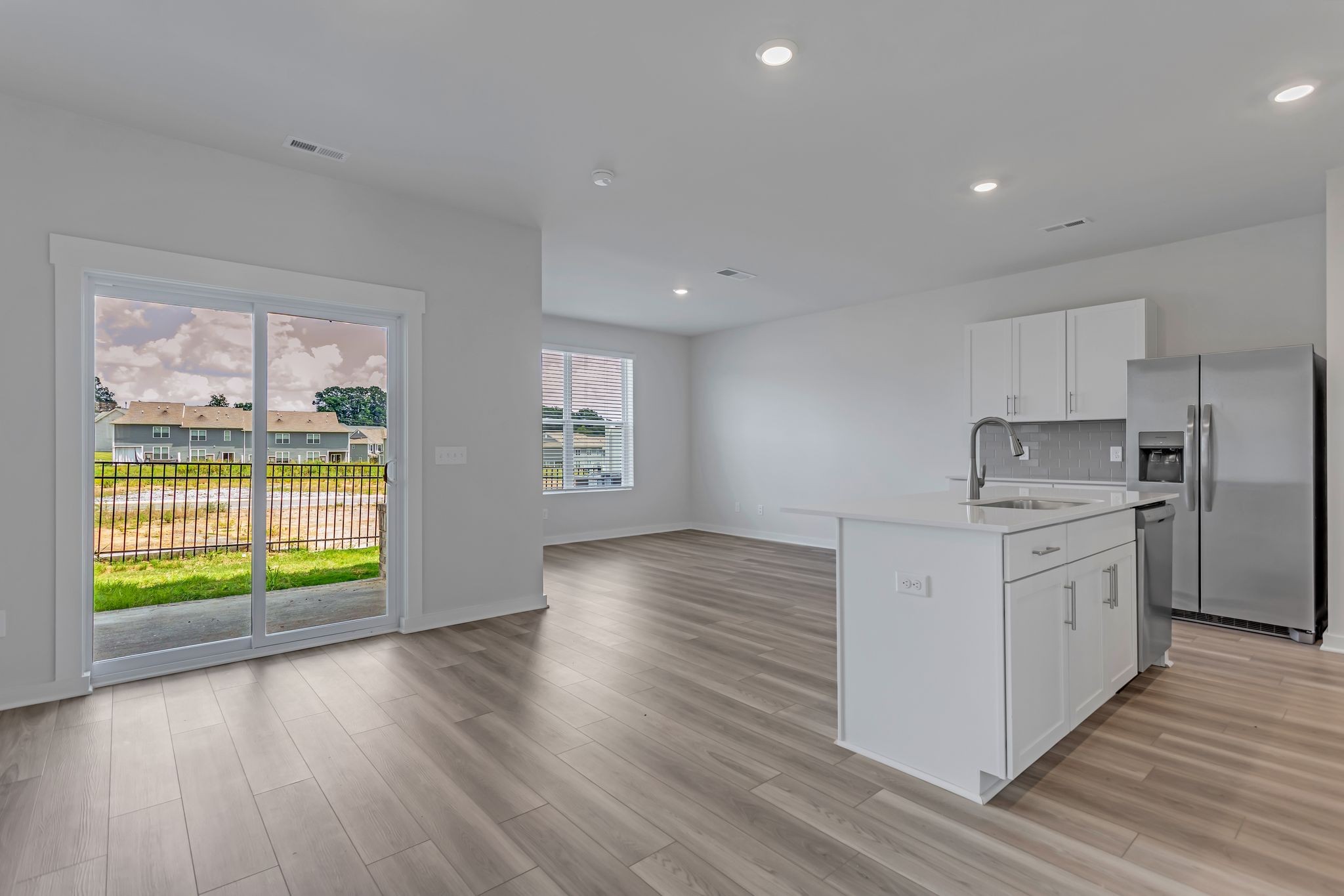 1643 Manuka Lane