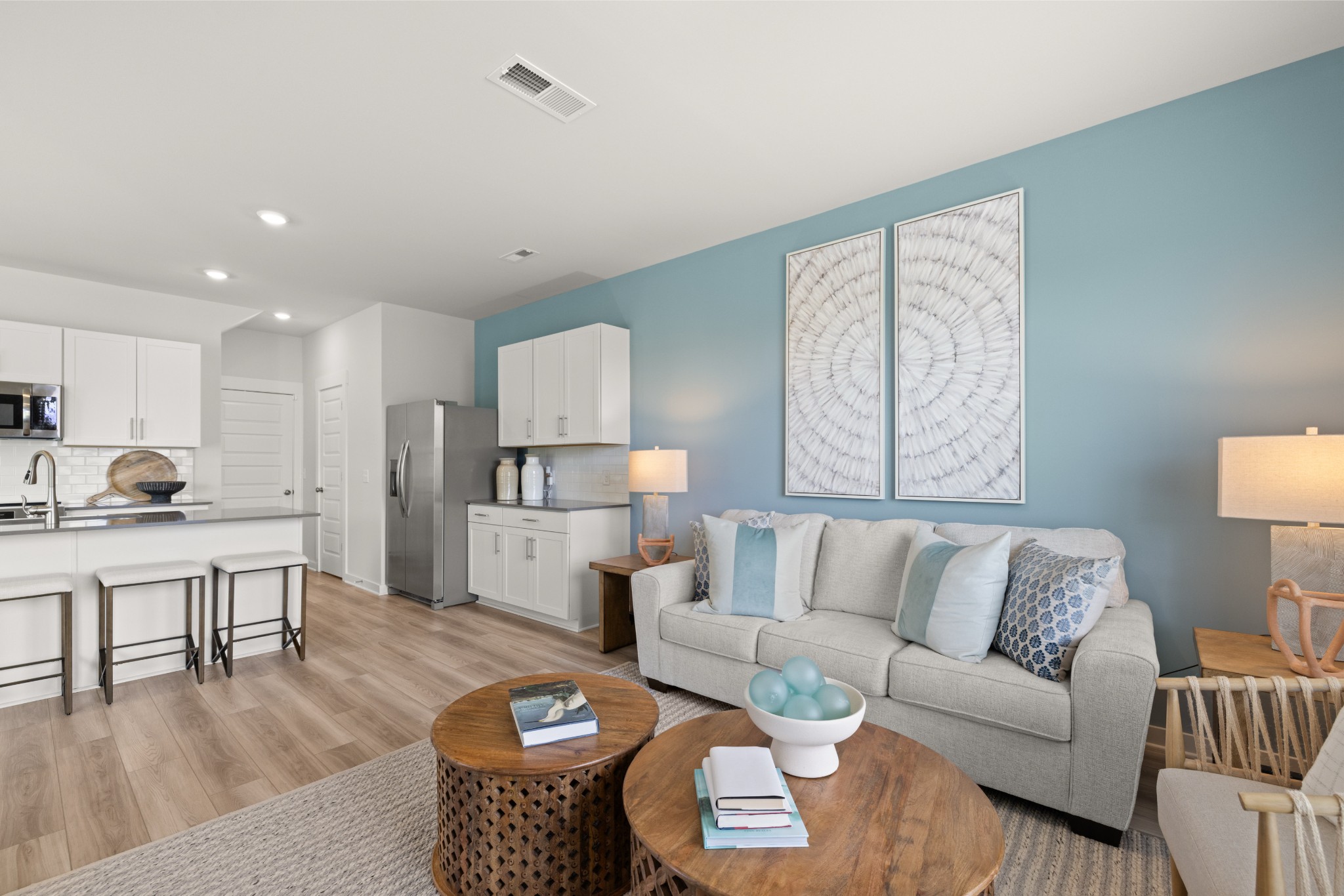 1643 Manuka Lane