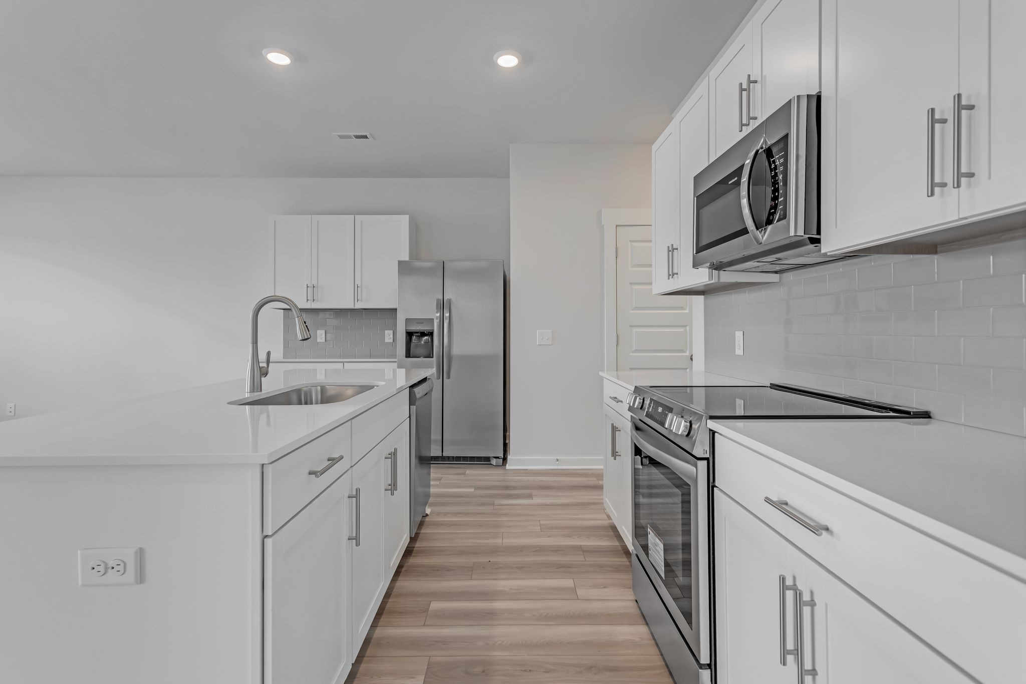 1643 Manuka Lane