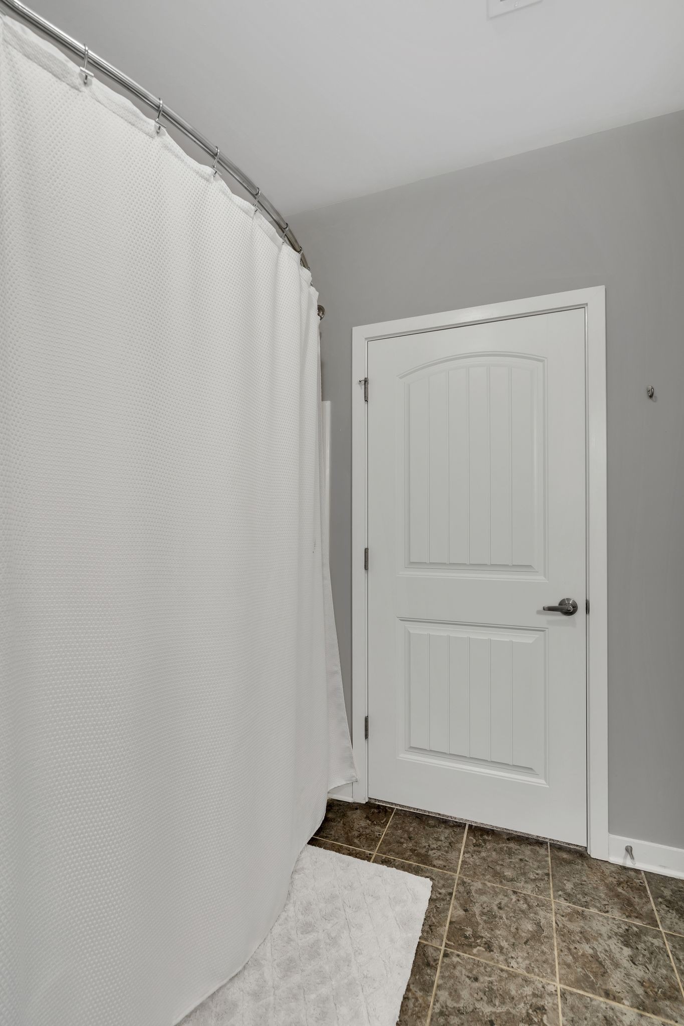 1122 Litton Ave Unit: 213