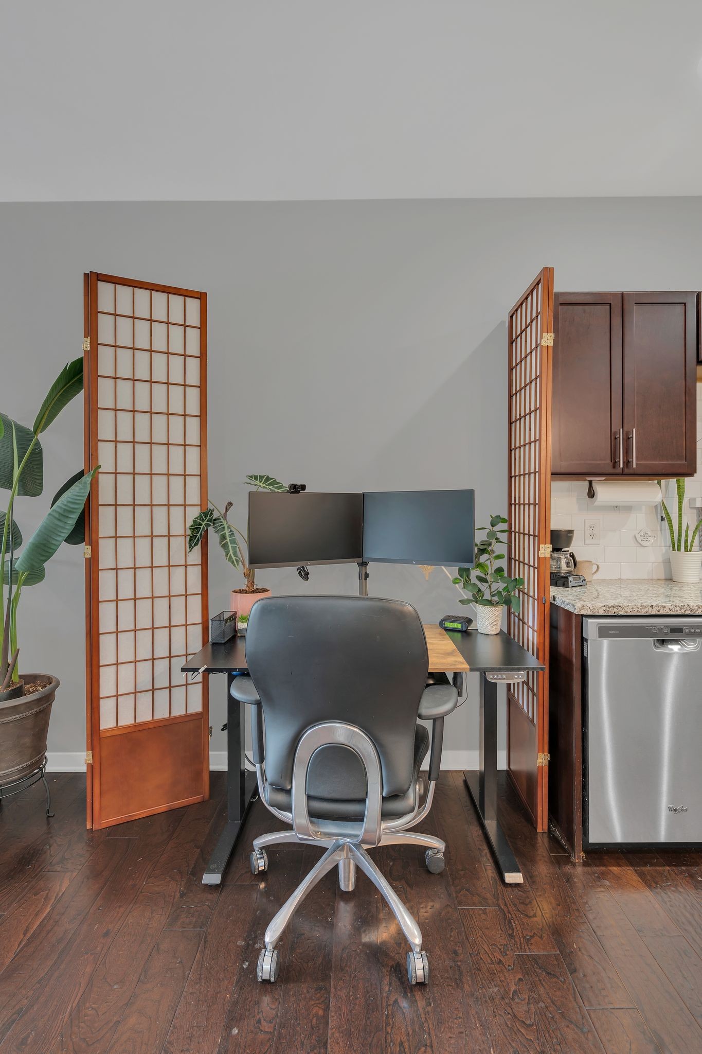 1122 Litton Ave Unit: 213