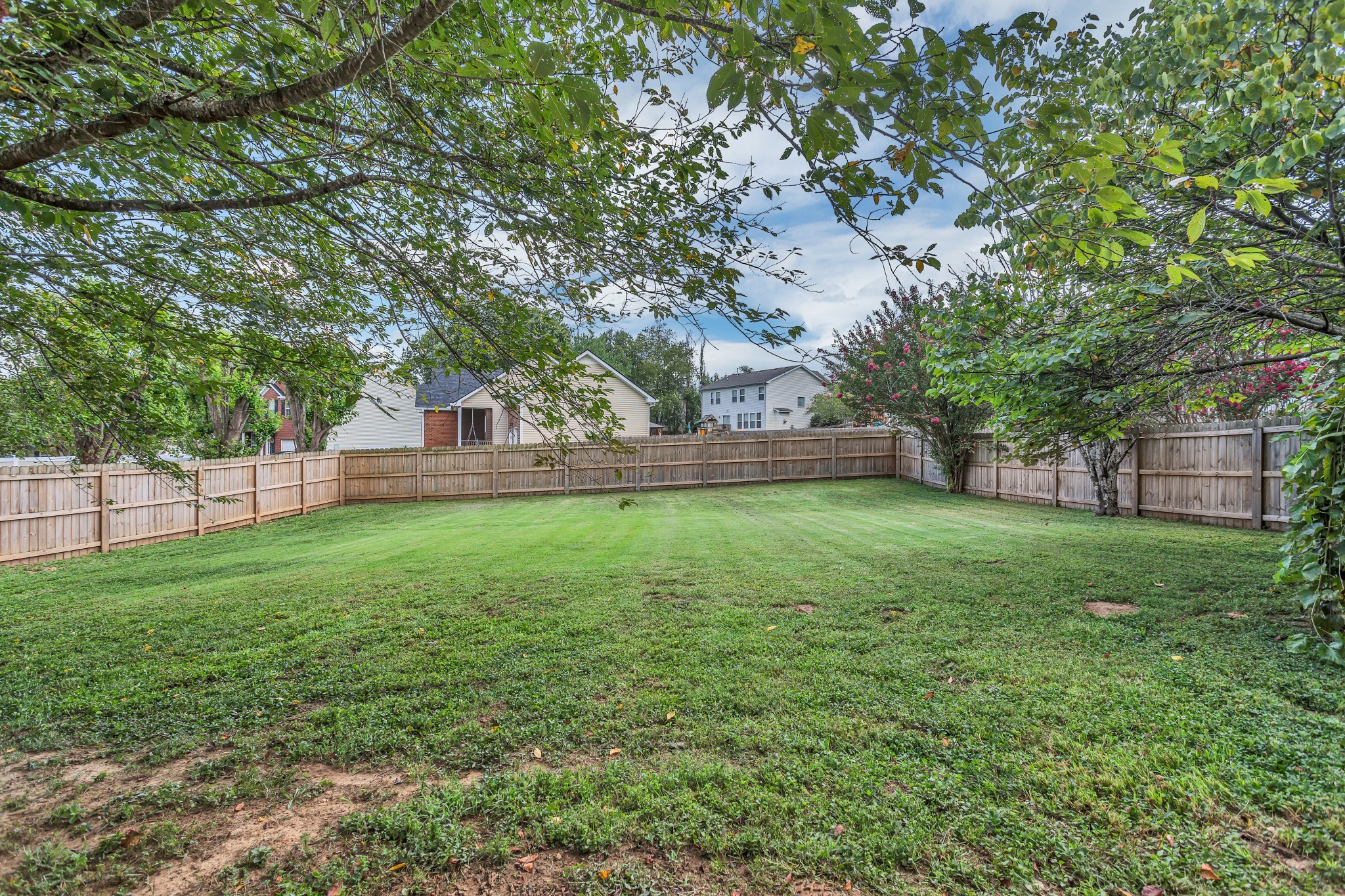 2905 Burtonwood Dr