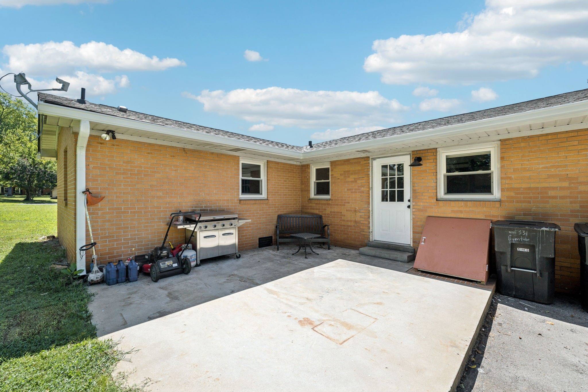 331 Eventide Dr