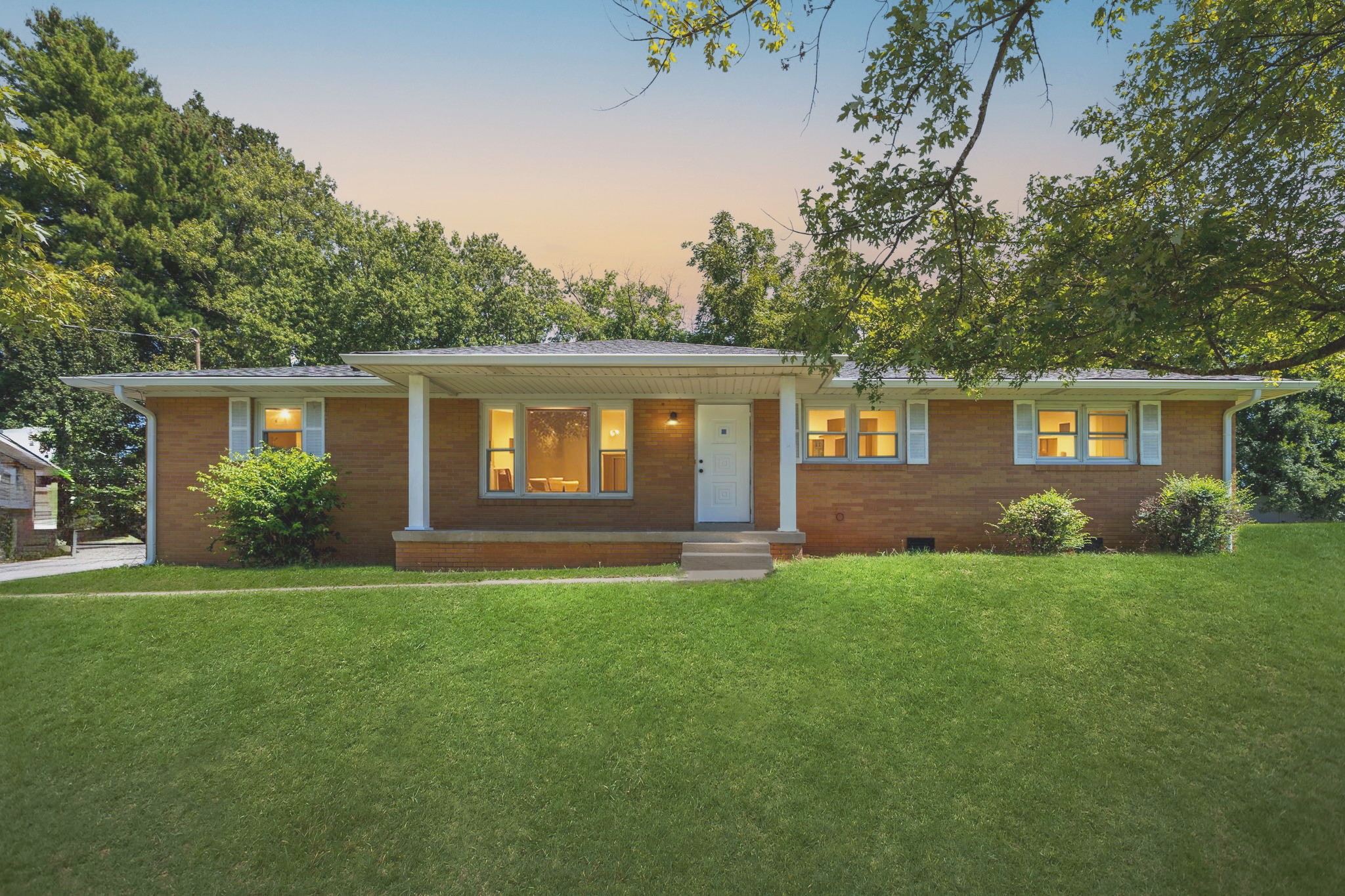 331 Eventide Dr