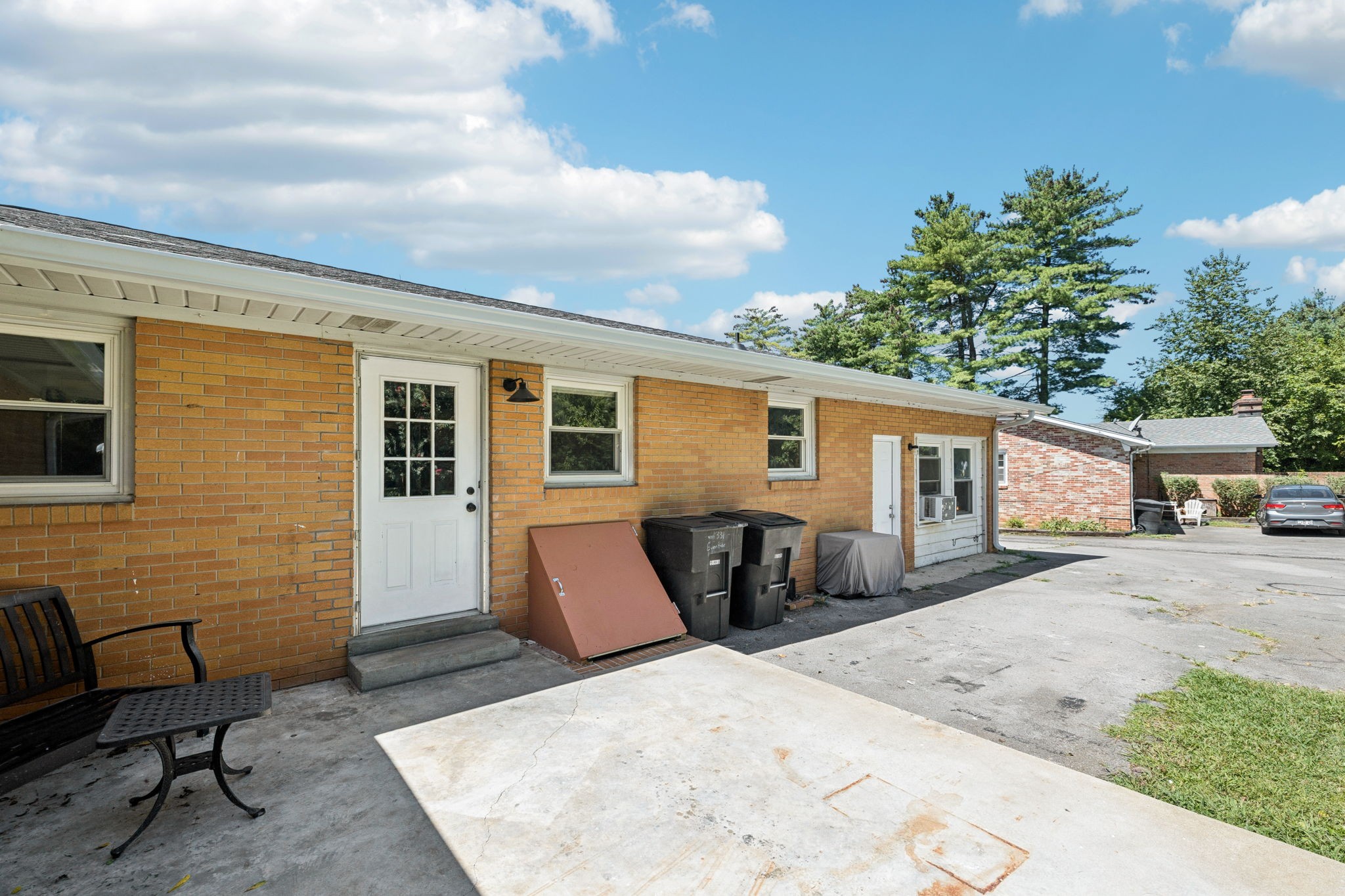 331 Eventide Dr