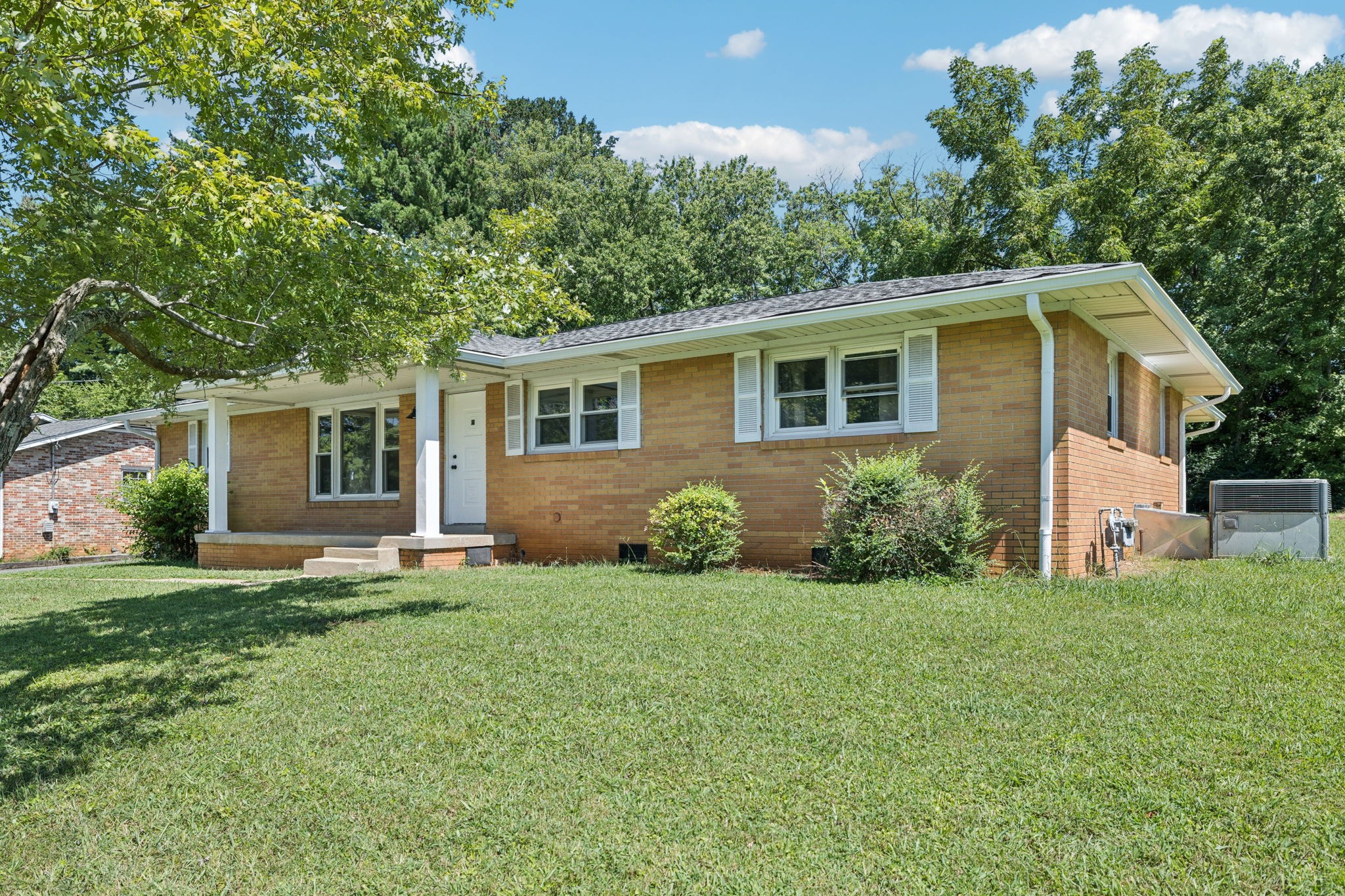331 Eventide Dr
