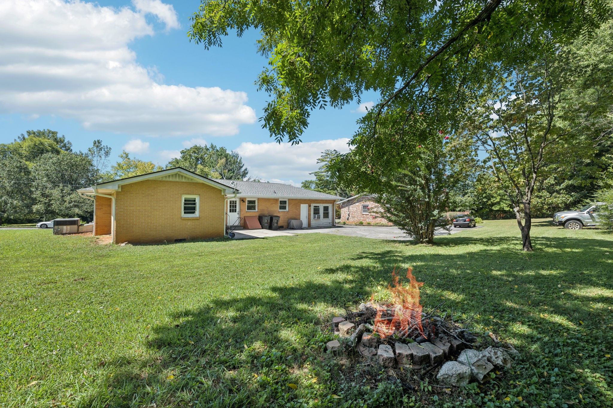 331 Eventide Dr