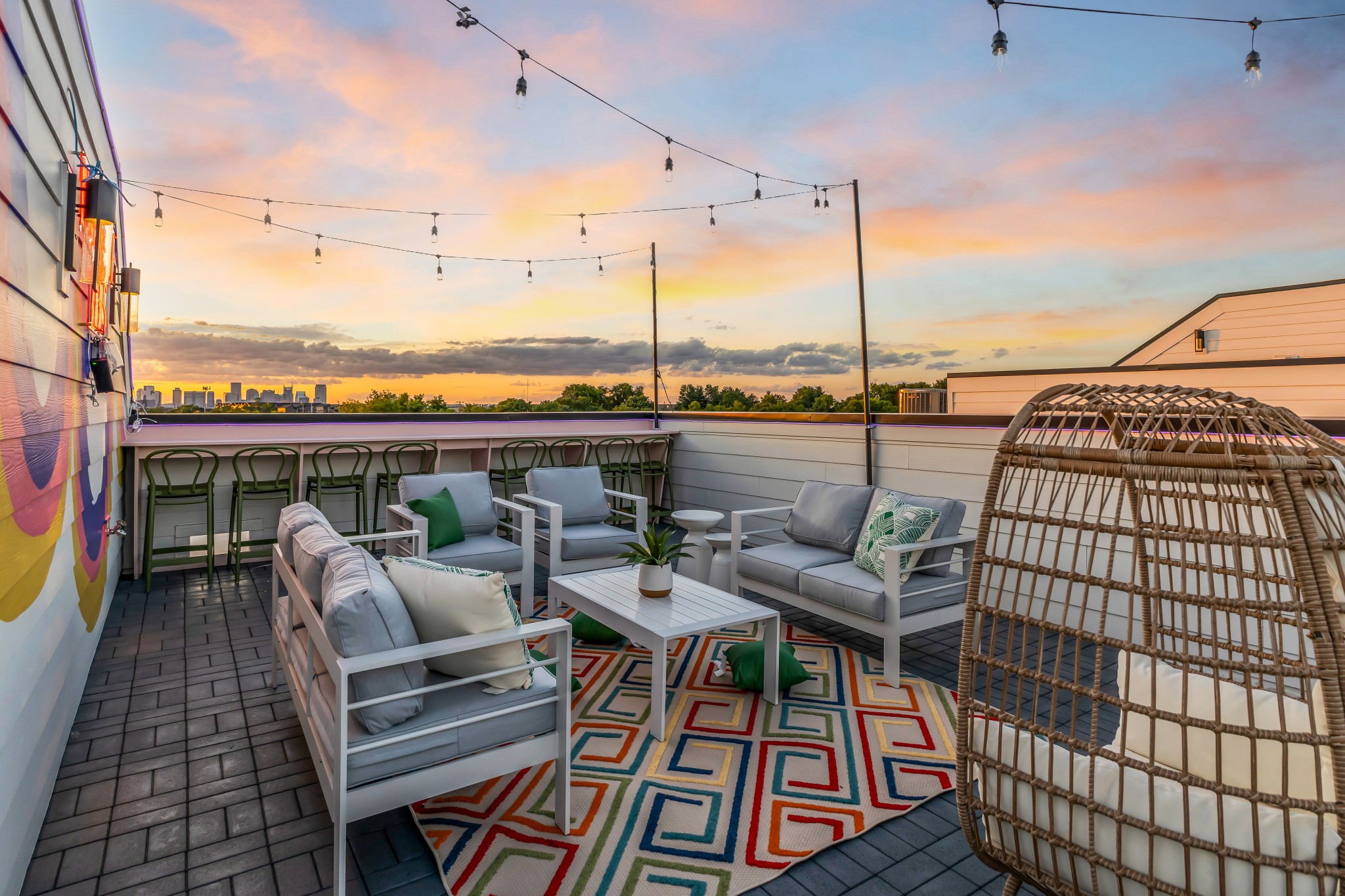 2176 Carson St Unit: 5