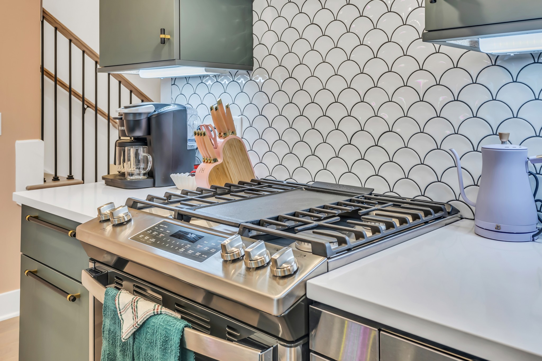 2176 Carson St Unit: 5