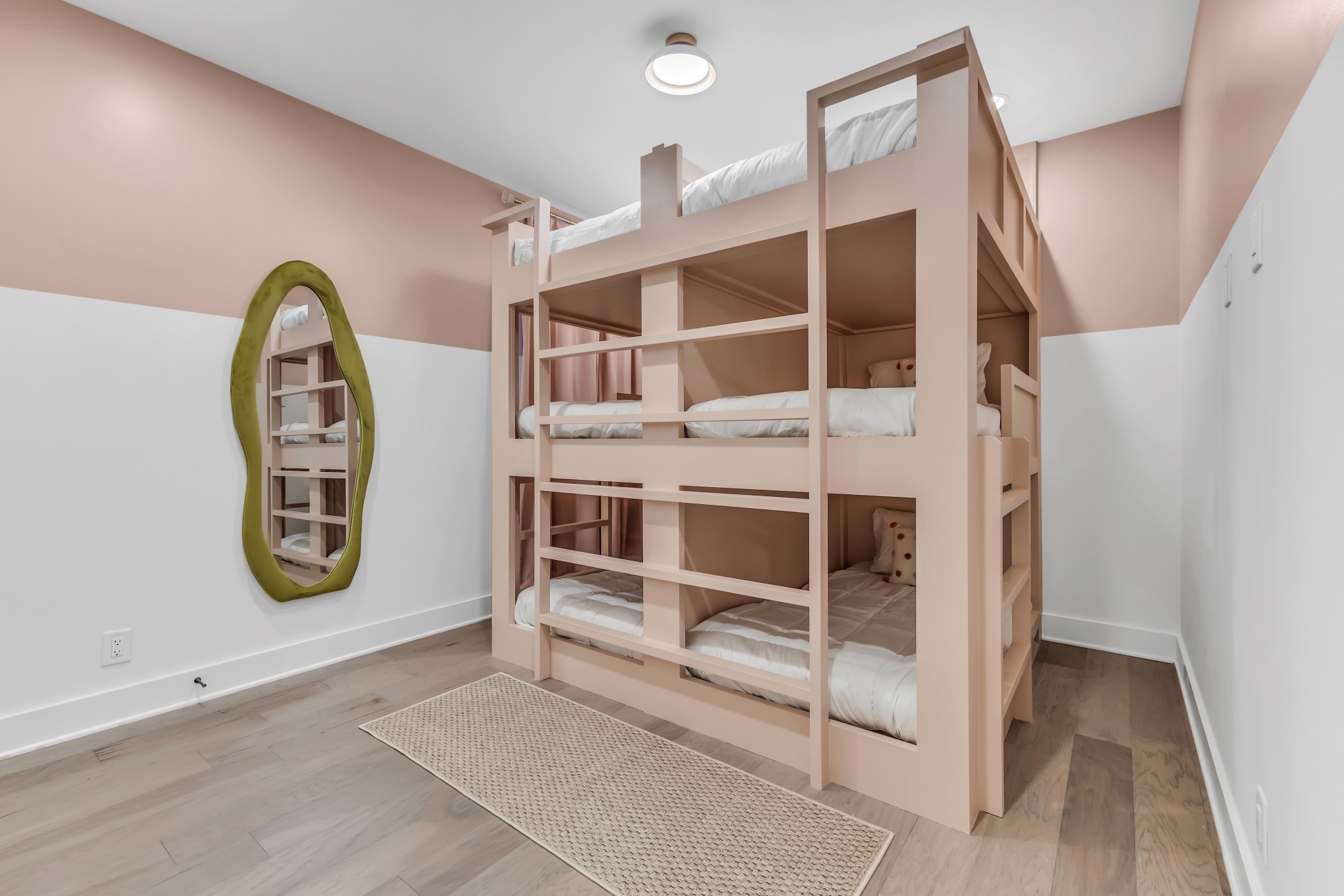 2176 Carson St Unit: 5