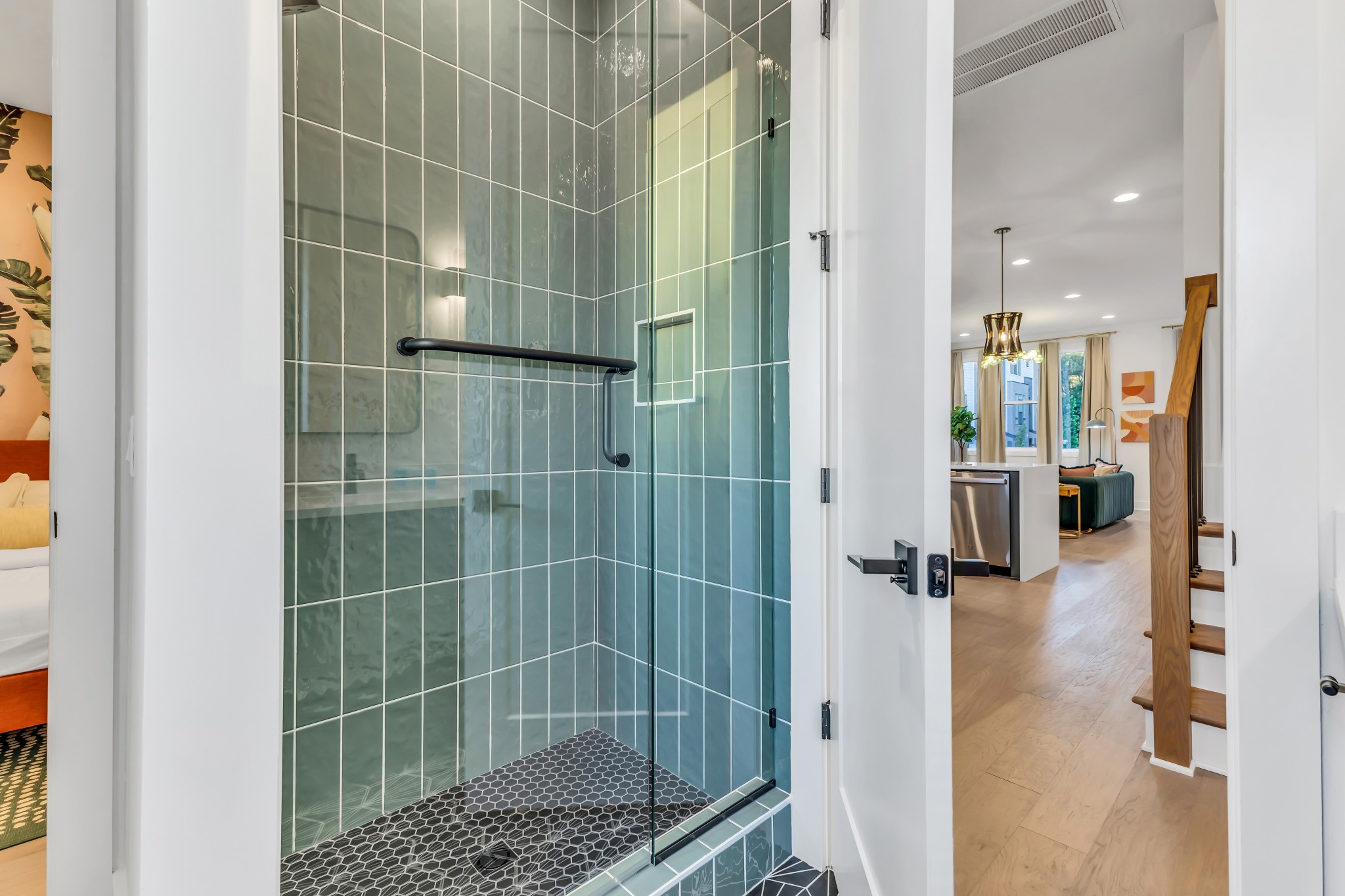 2176 Carson St Unit: 5