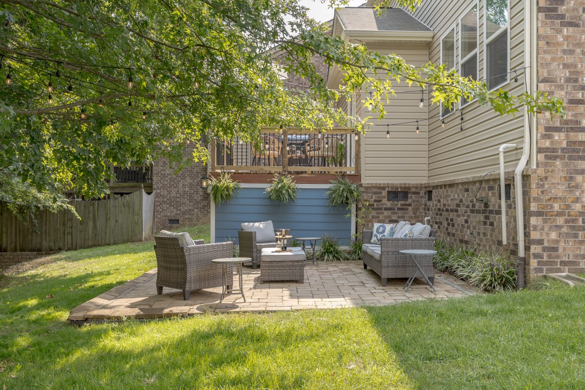 3433 Turfway Ln