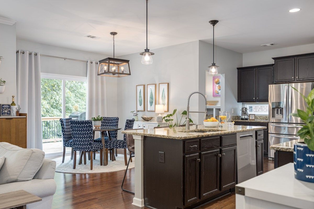 3433 Turfway Ln