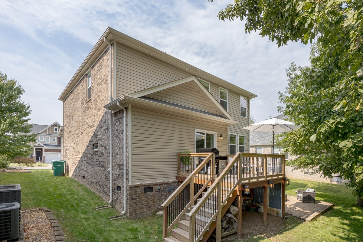 3433 Turfway Ln