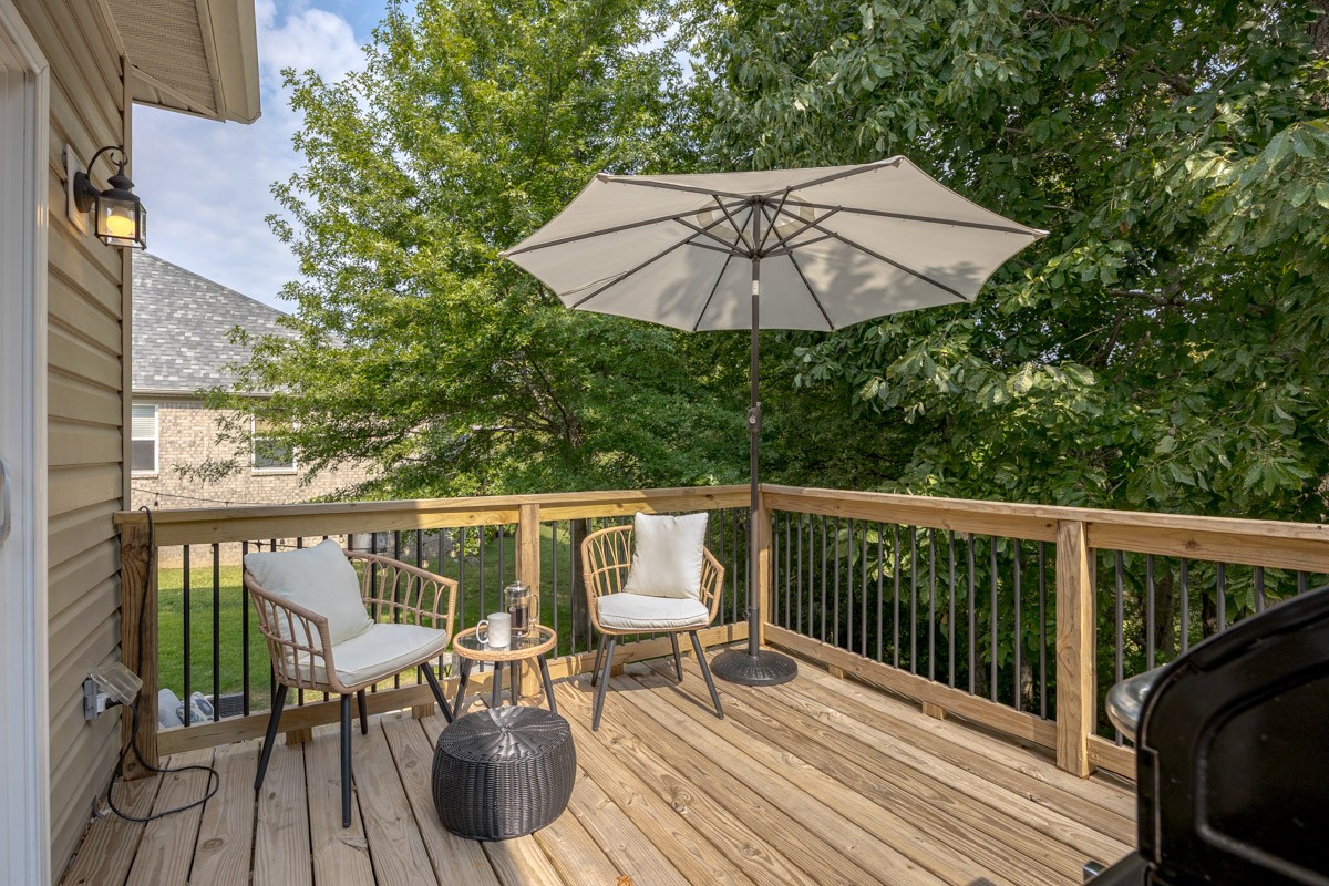 3433 Turfway Ln