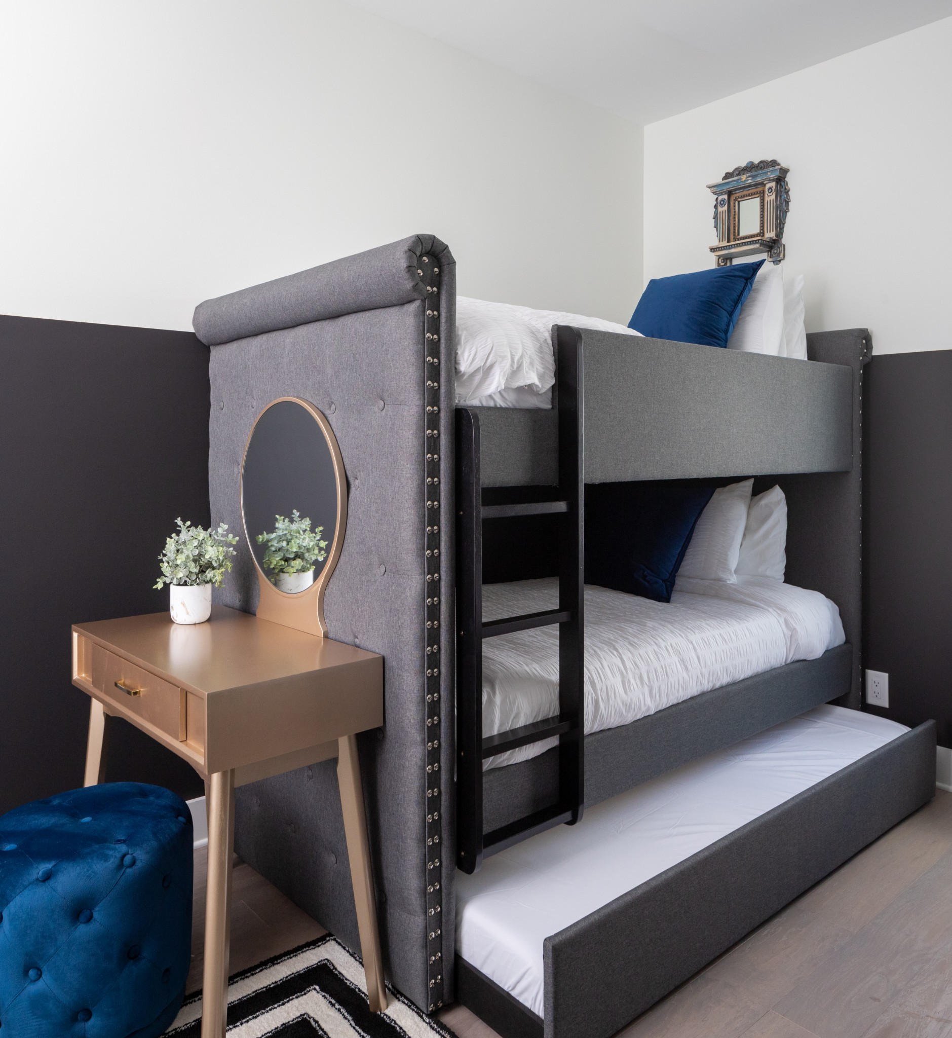 2176 Carson St Unit: 21