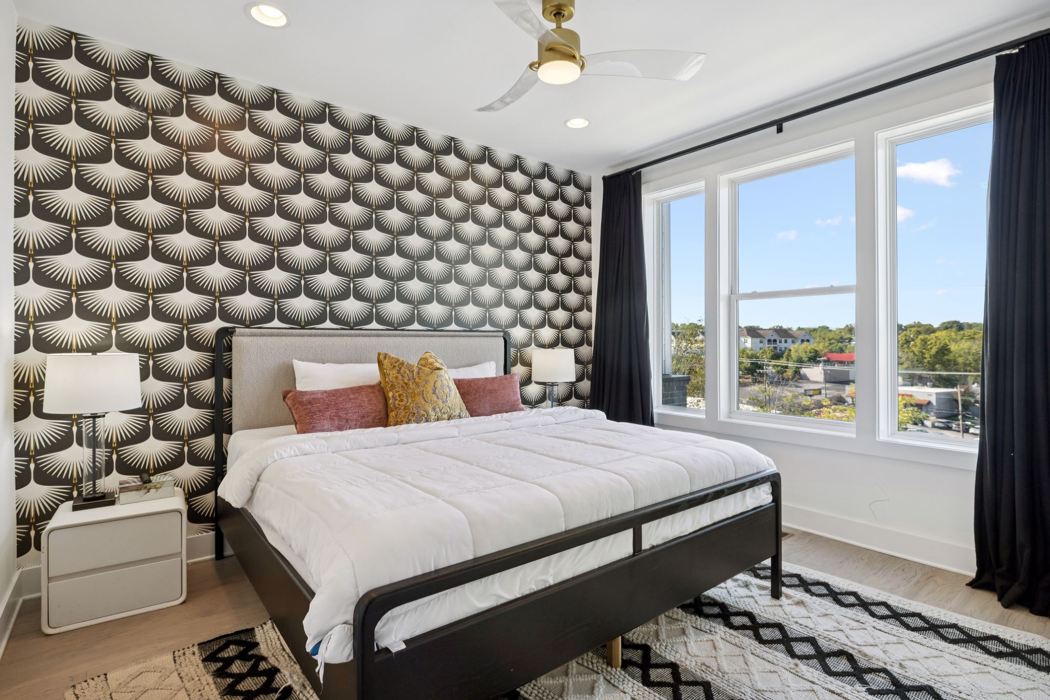 2176 Carson St Unit: 21