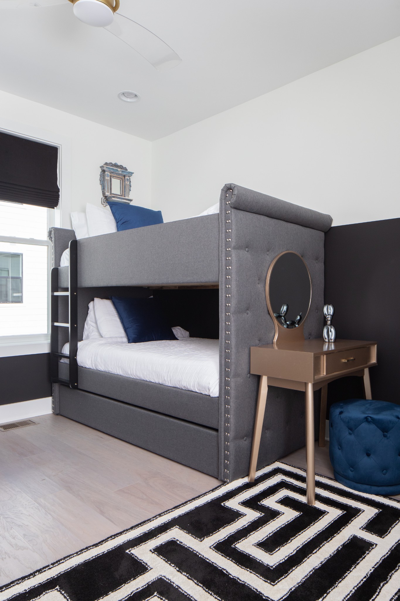 2176 Carson St Unit: 21