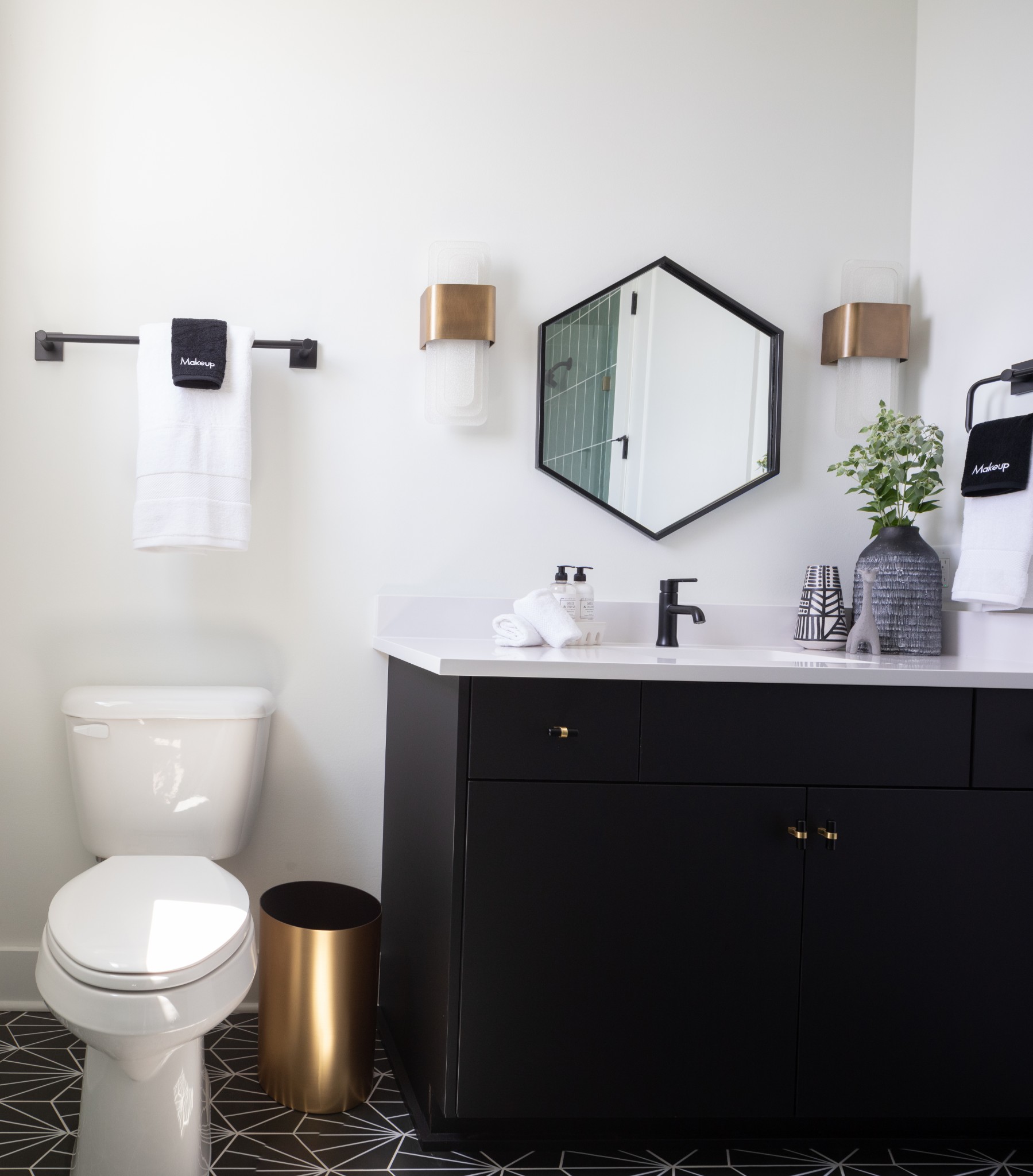 2176 Carson St Unit: 21
