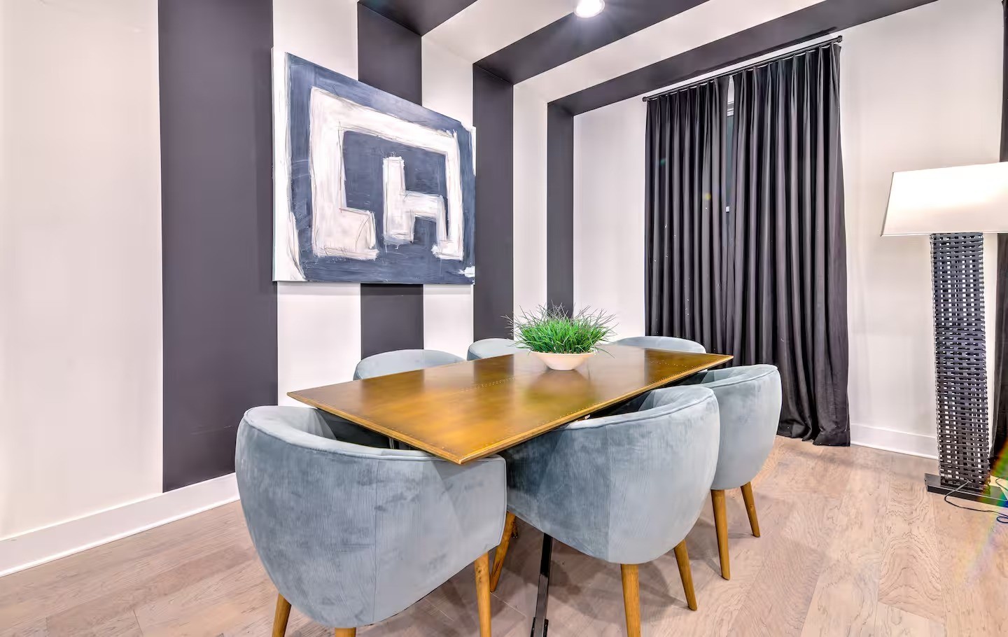 2176 Carson St Unit: 21