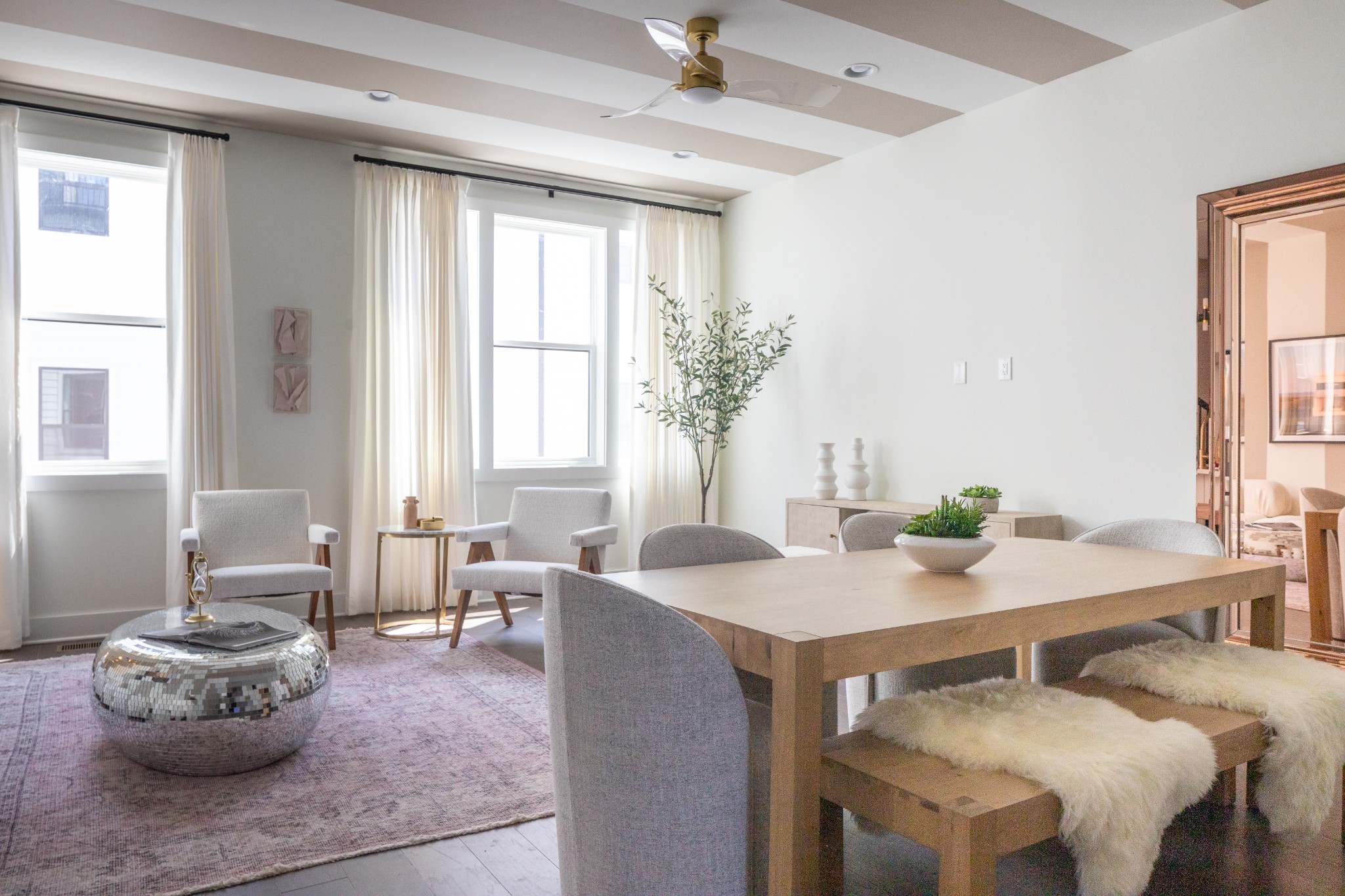2176 Carson St Unit: 22