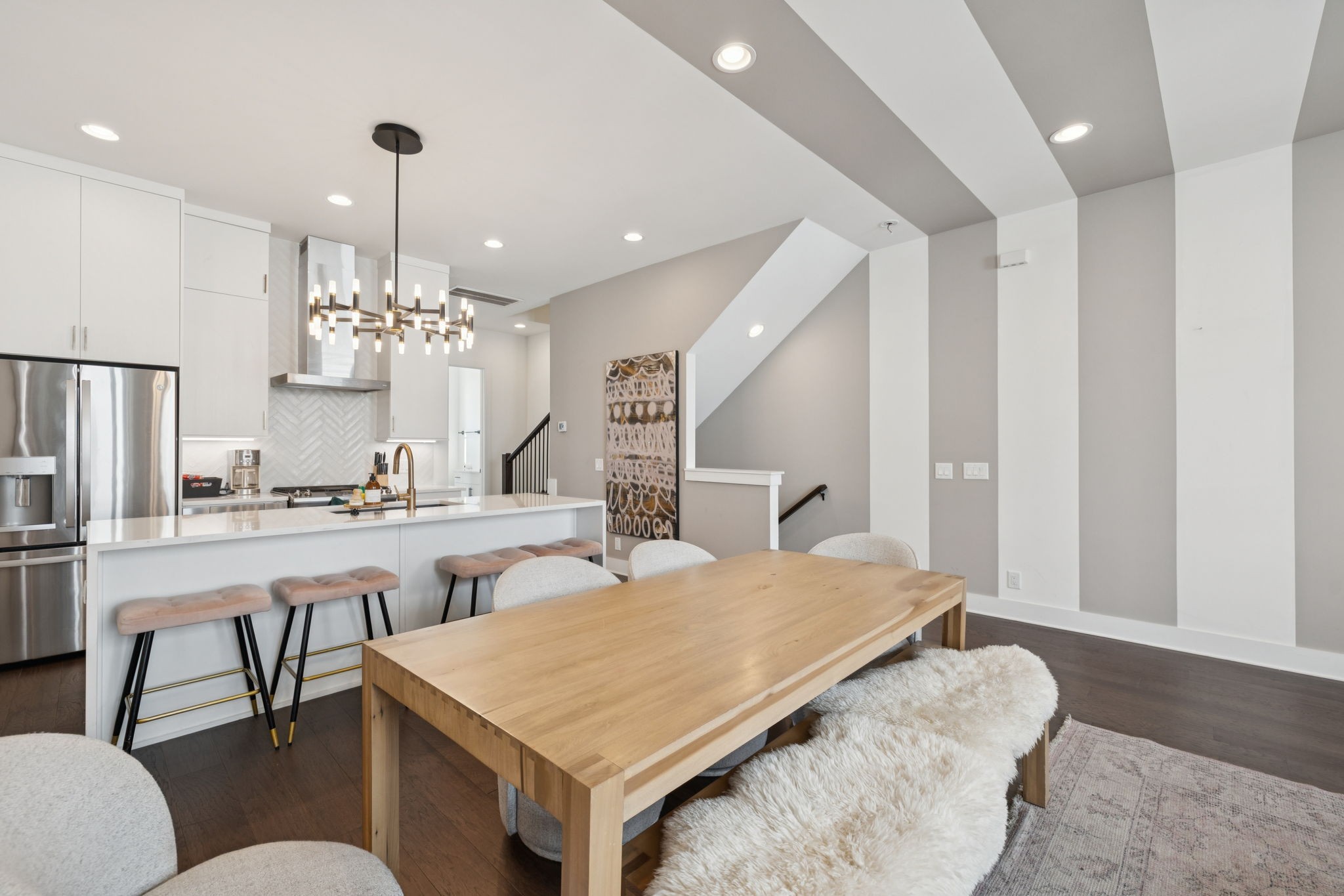 2176 Carson St Unit: 22