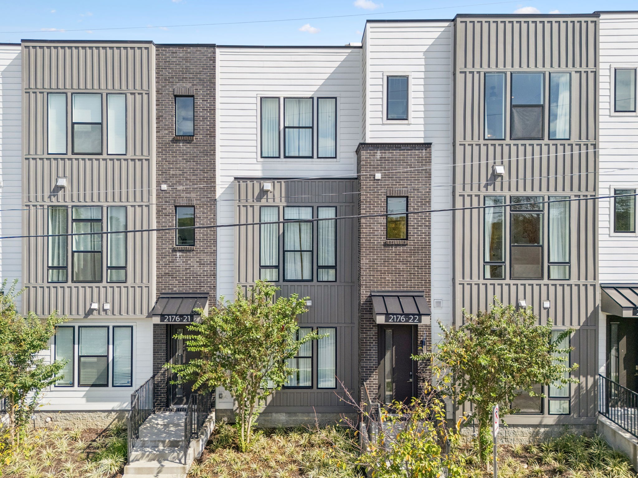 2176 Carson St Unit: 22