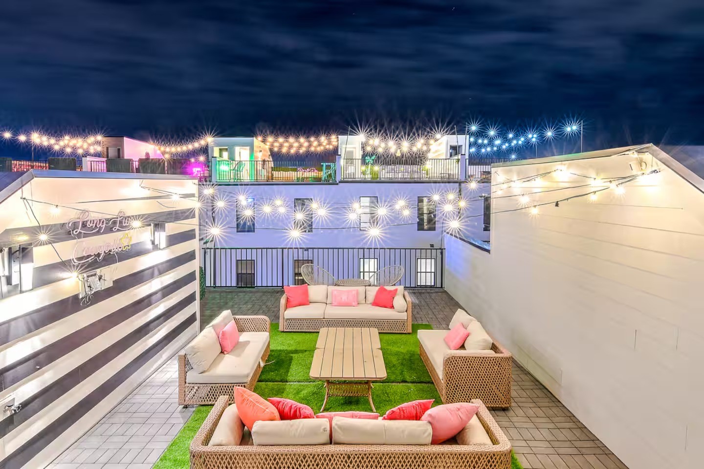 2176 Carson St Unit: 22