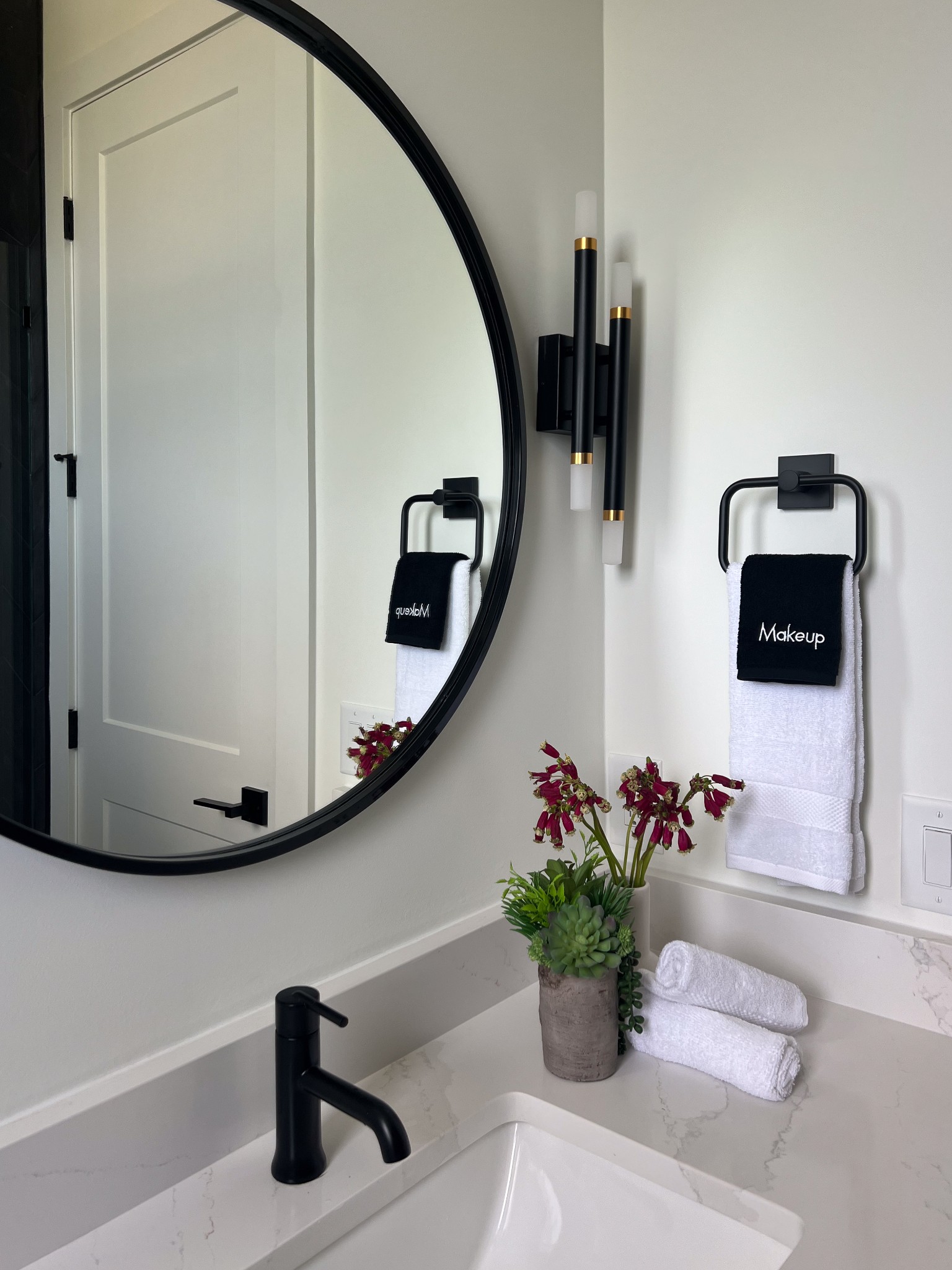 2176 Carson St Unit: 22
