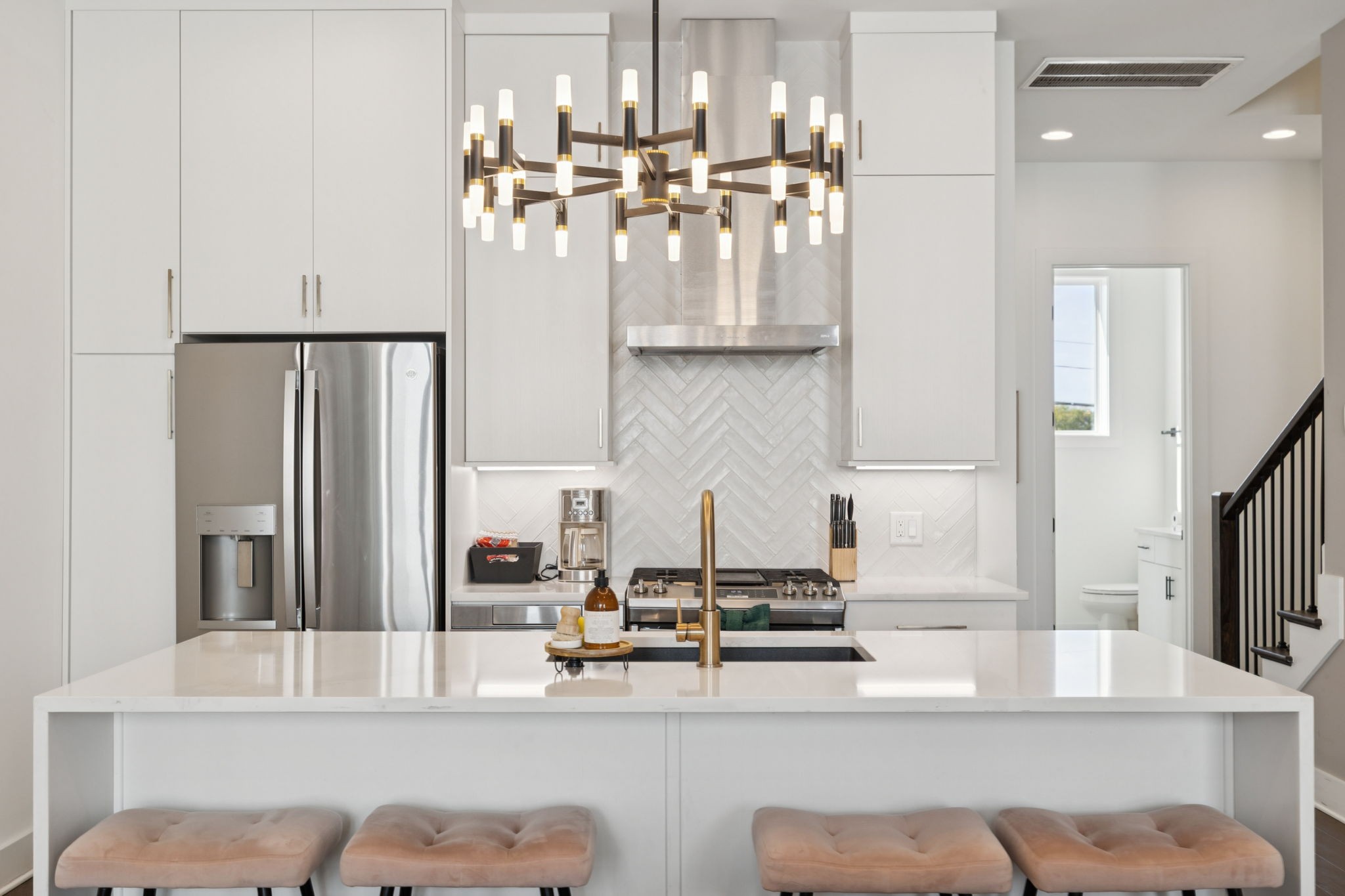 2176 Carson St Unit: 22