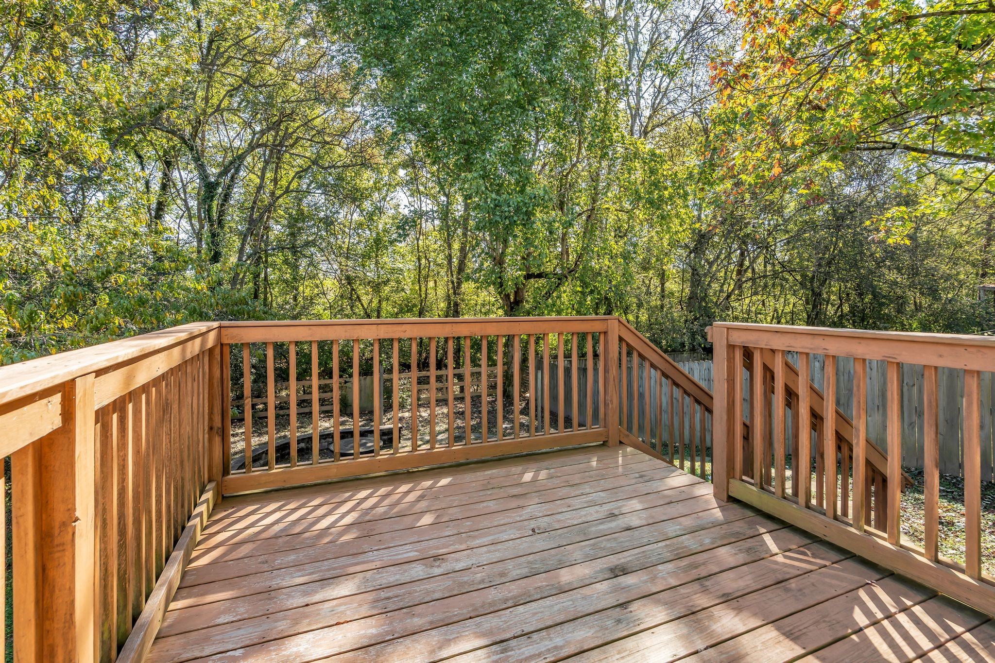 1005B Shadow Ln