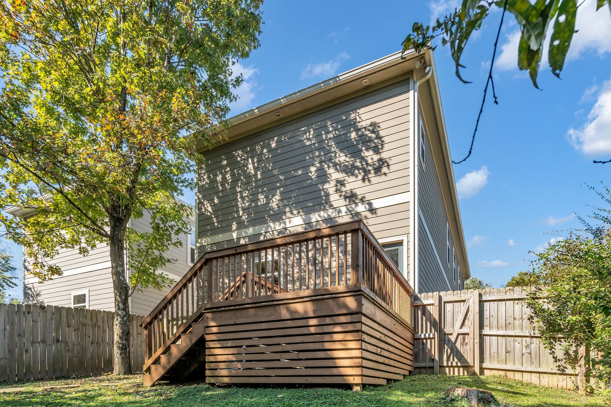 1005B Shadow Ln