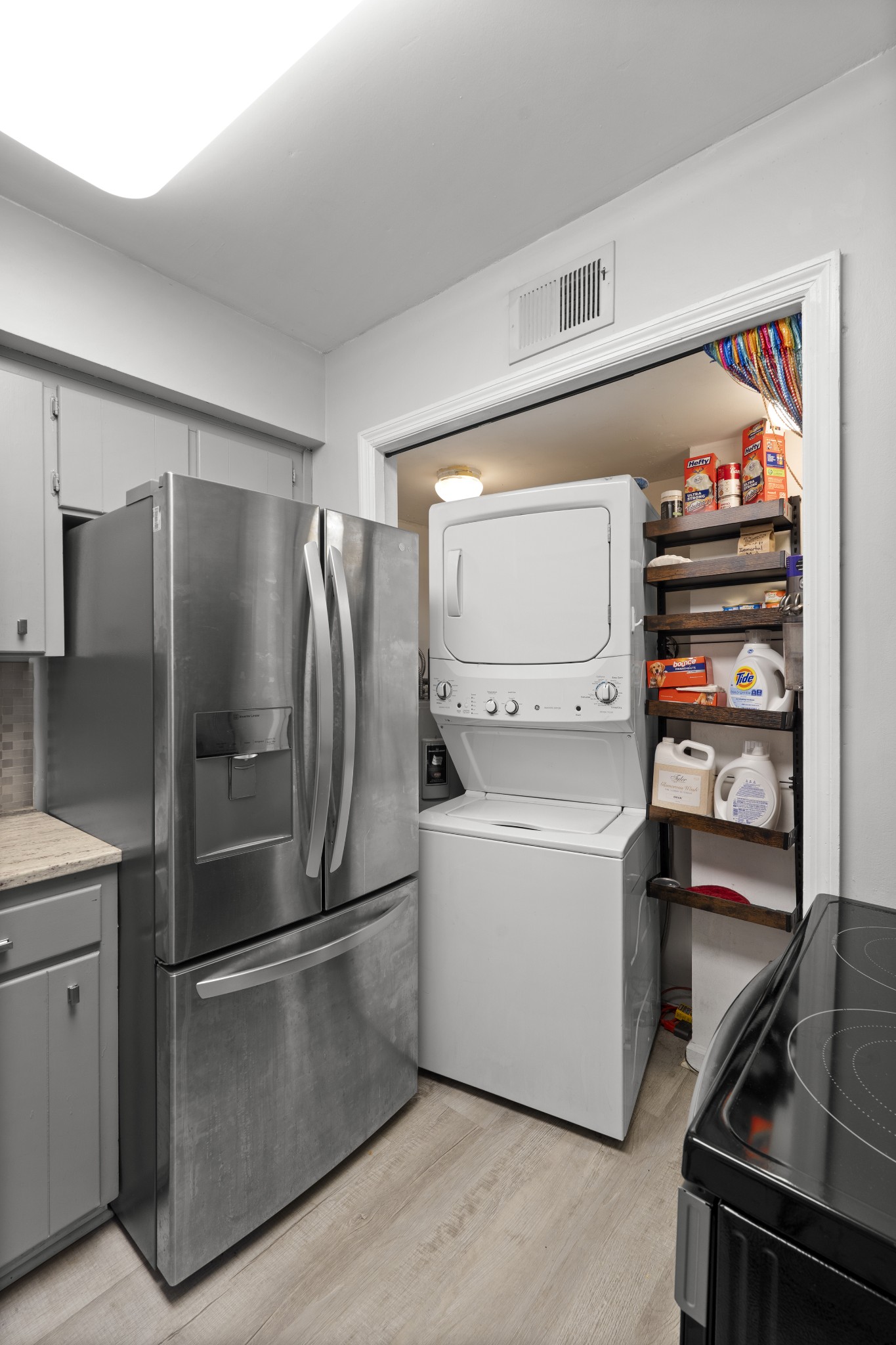 2325 Elliston Pl Unit: 408