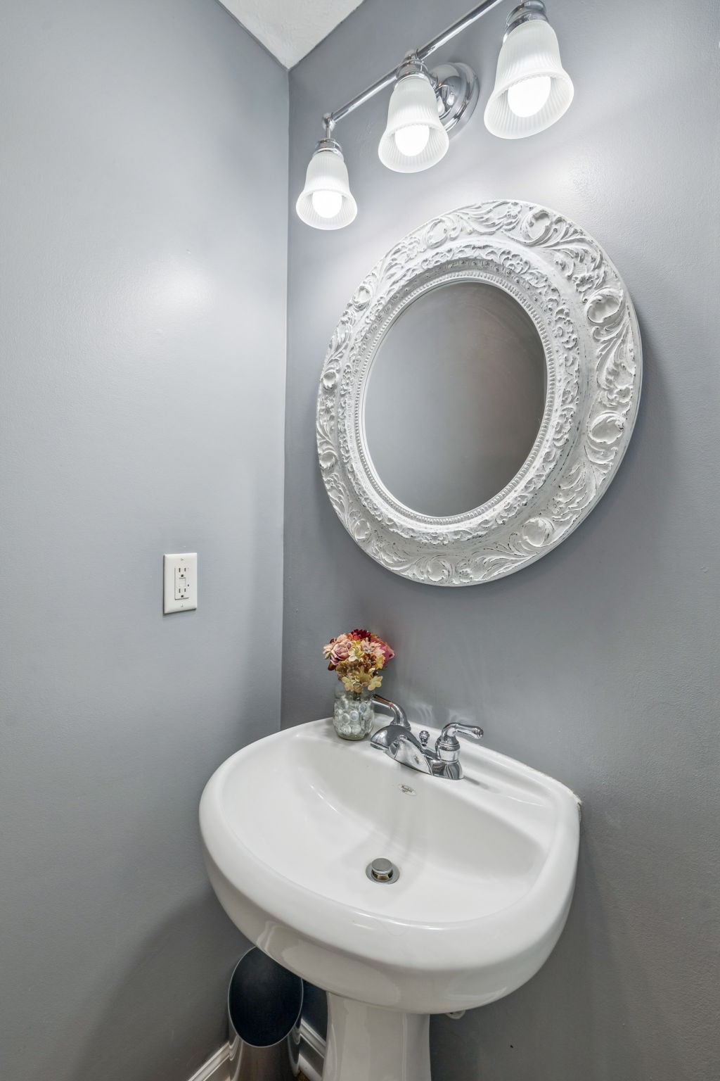 3323 Harpeth Springs Dr