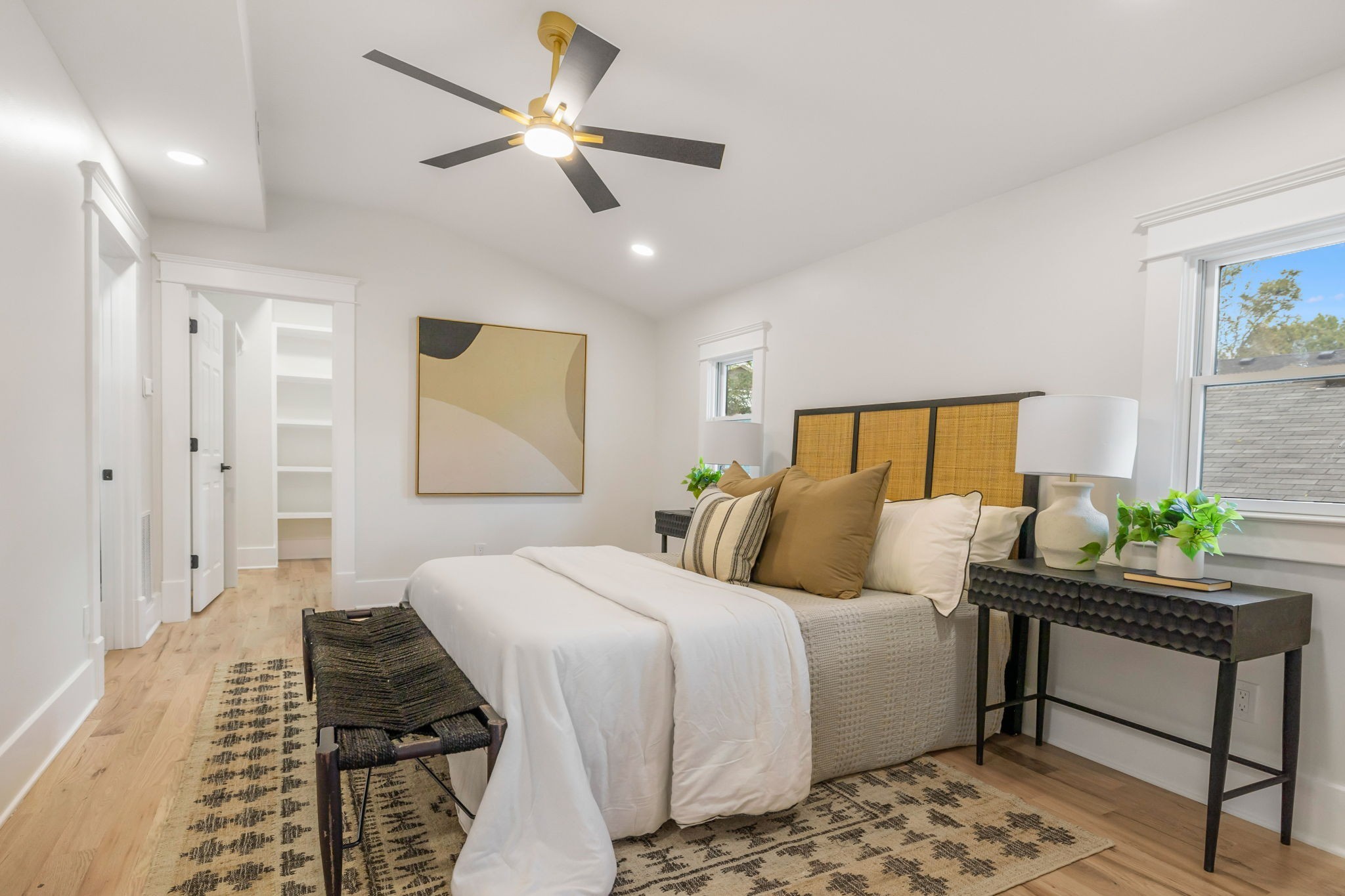 1501 Lillian St