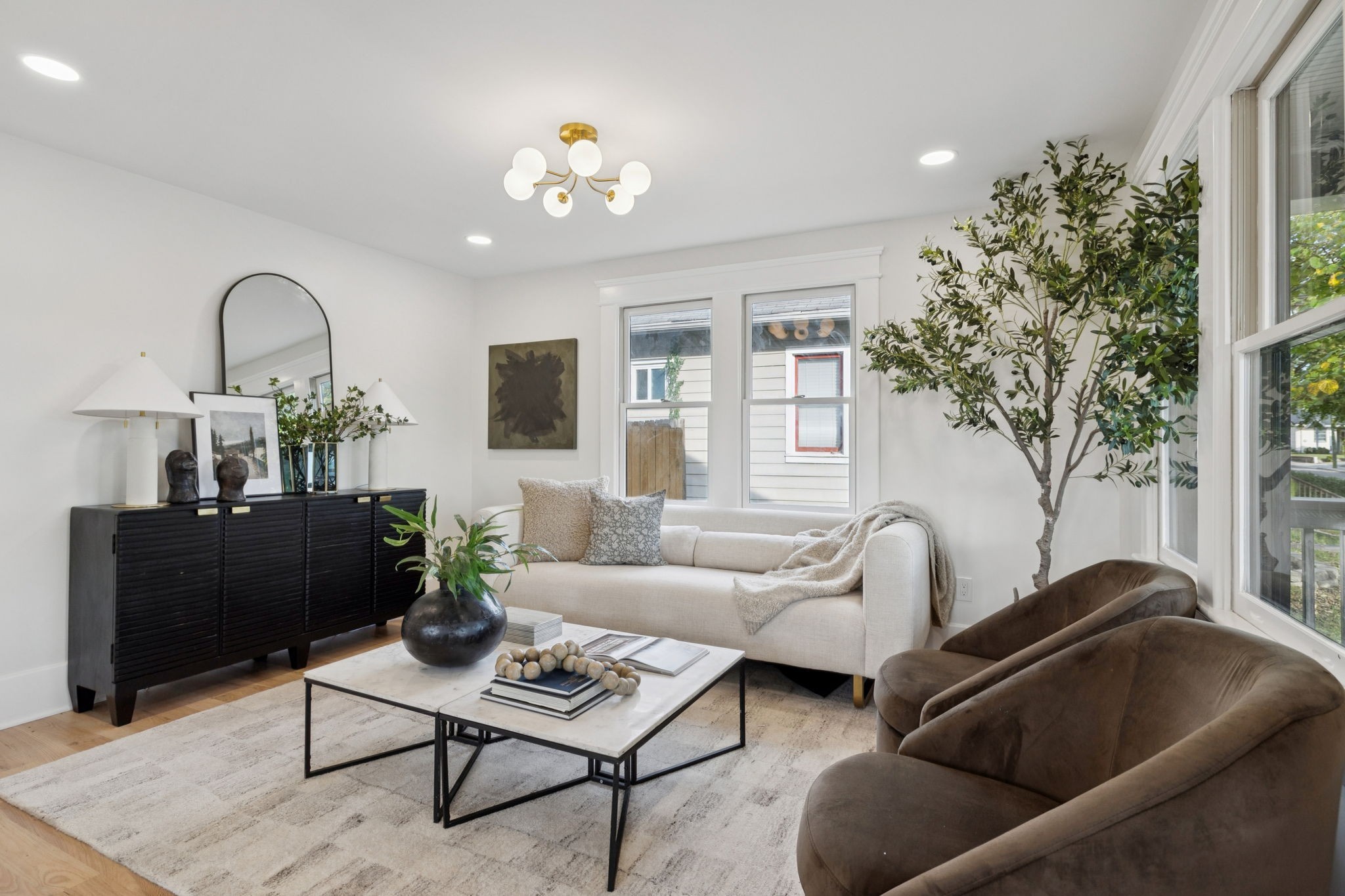 1501 Lillian St