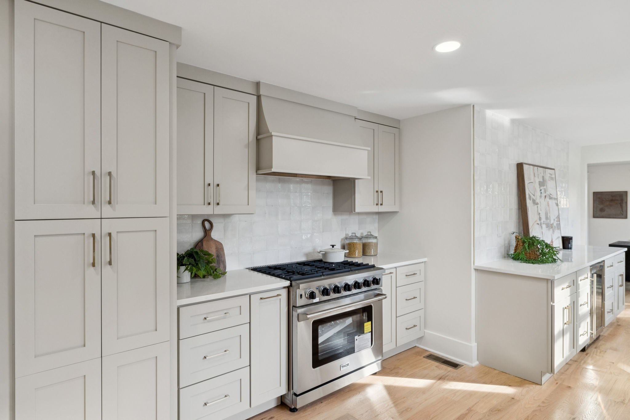 1501 Lillian St