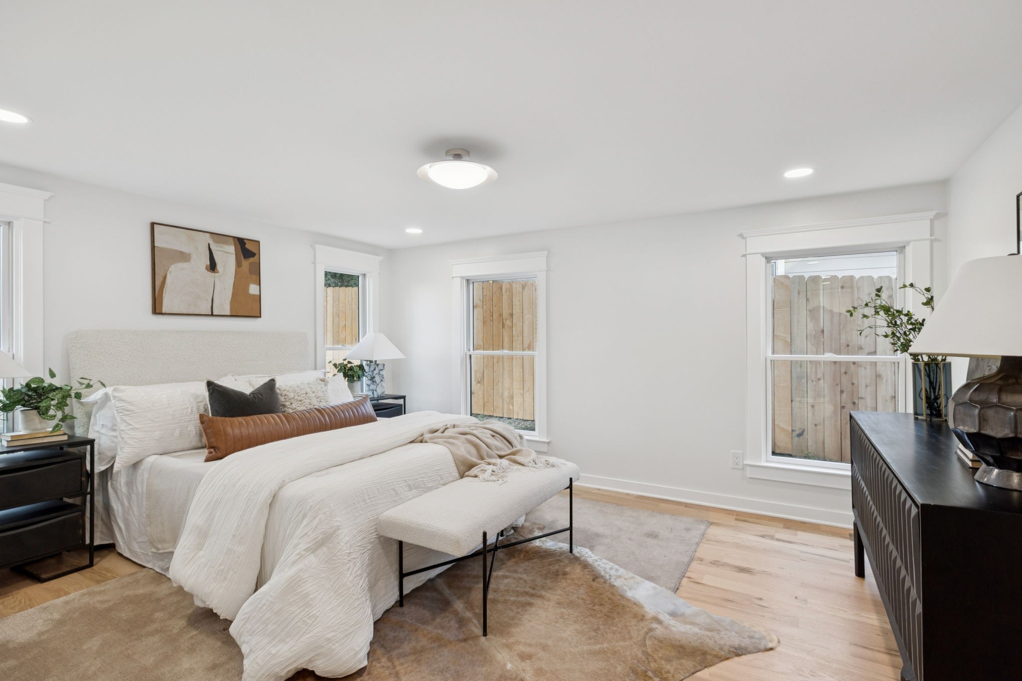 1501 Lillian St