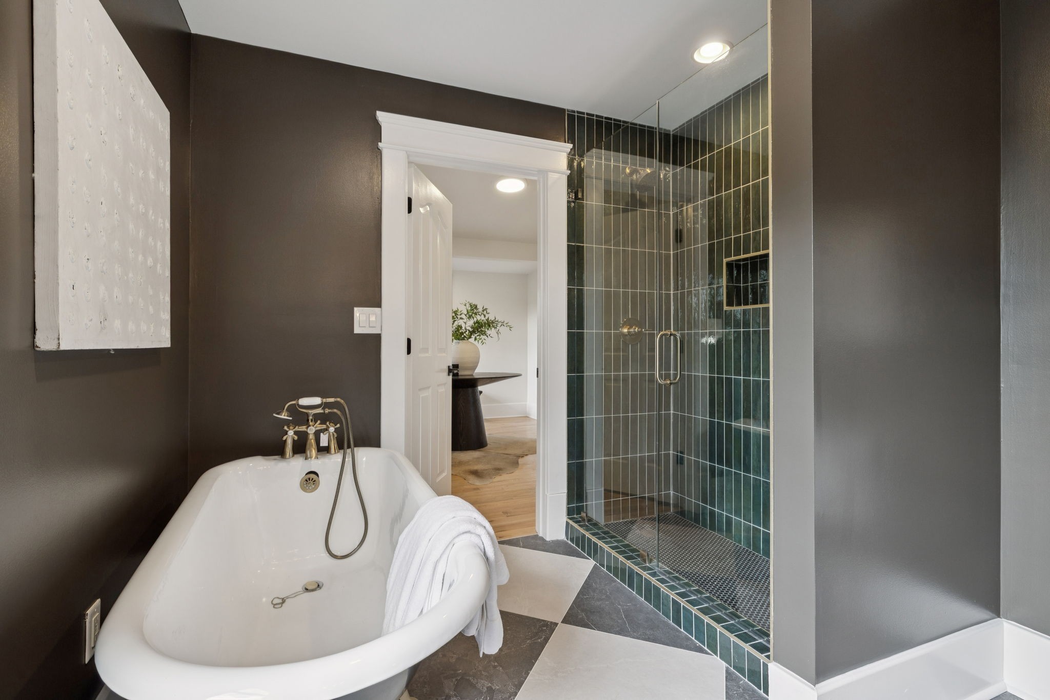 1501 Lillian St