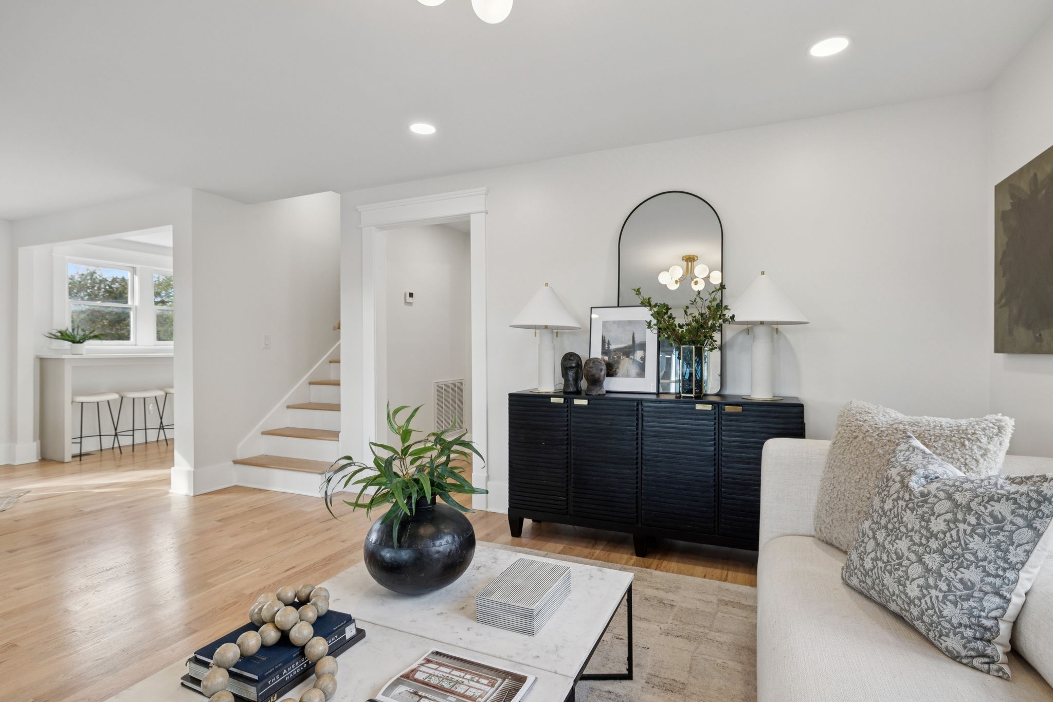 1501 Lillian St