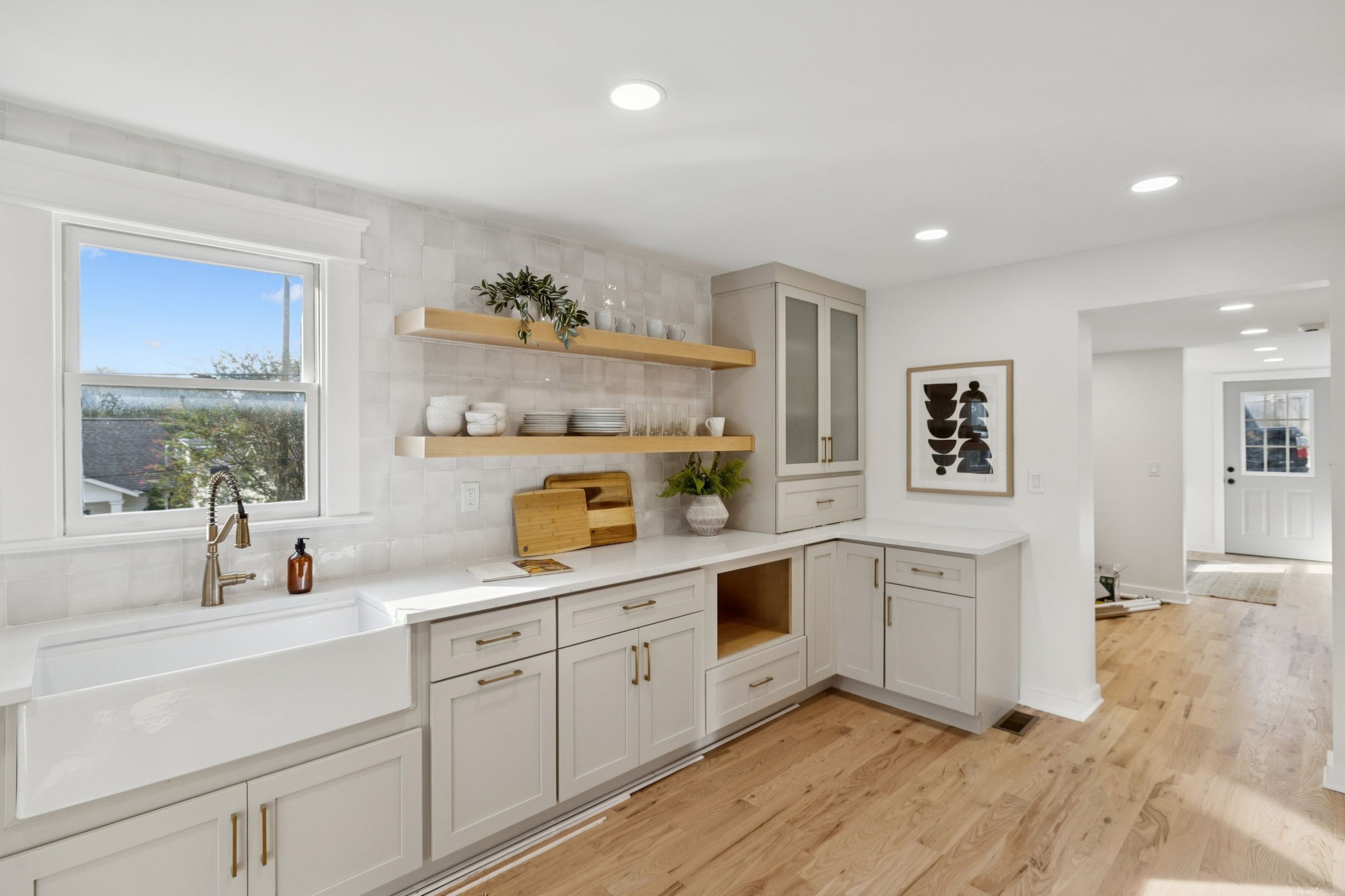 1501 Lillian St