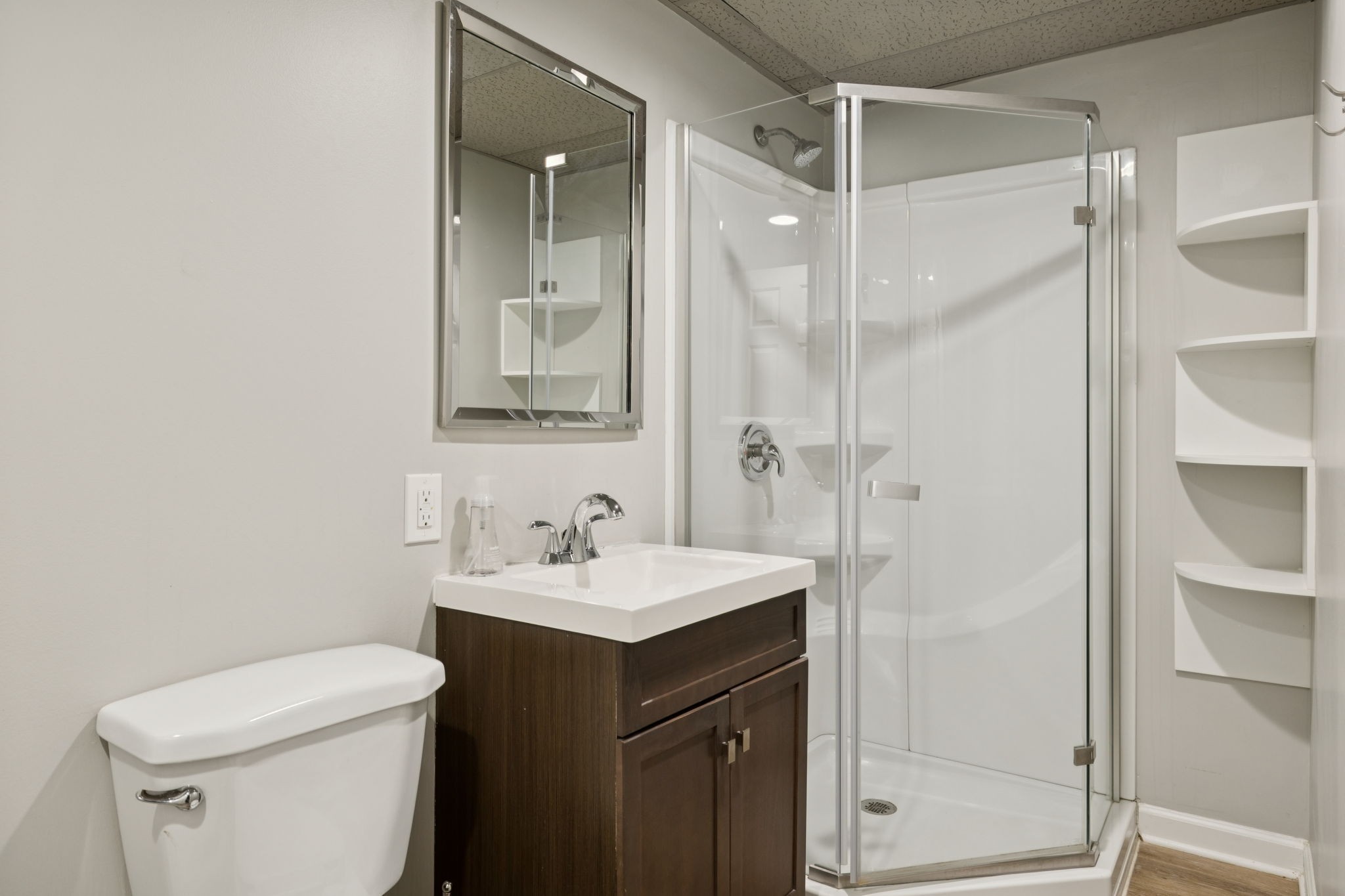 100 Belle Glen Dr