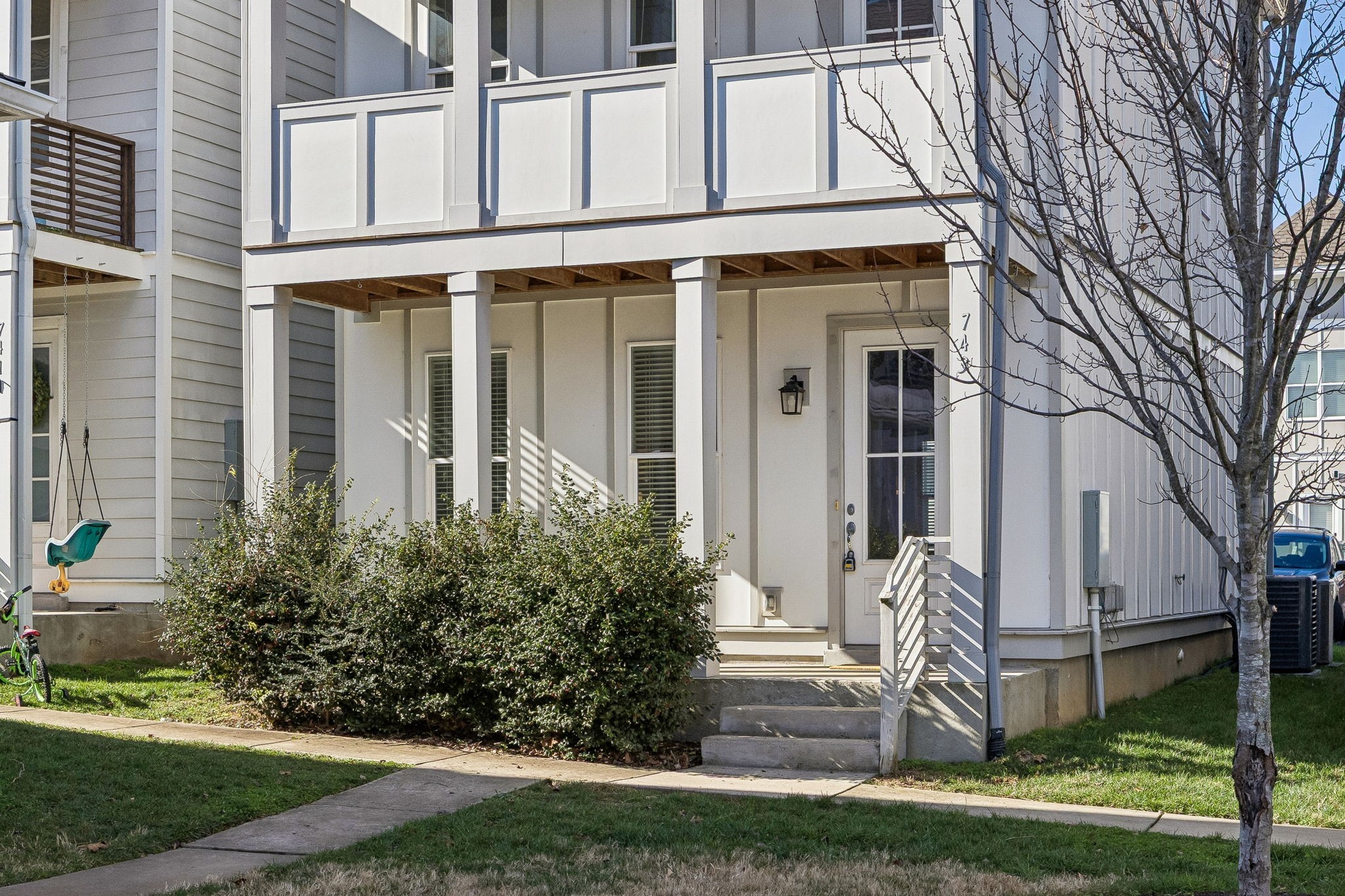 743 Cottage Park Dr