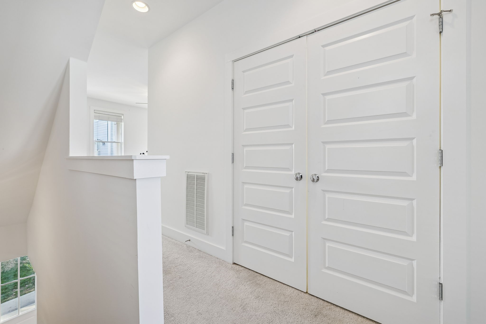 743 Cottage Park Dr